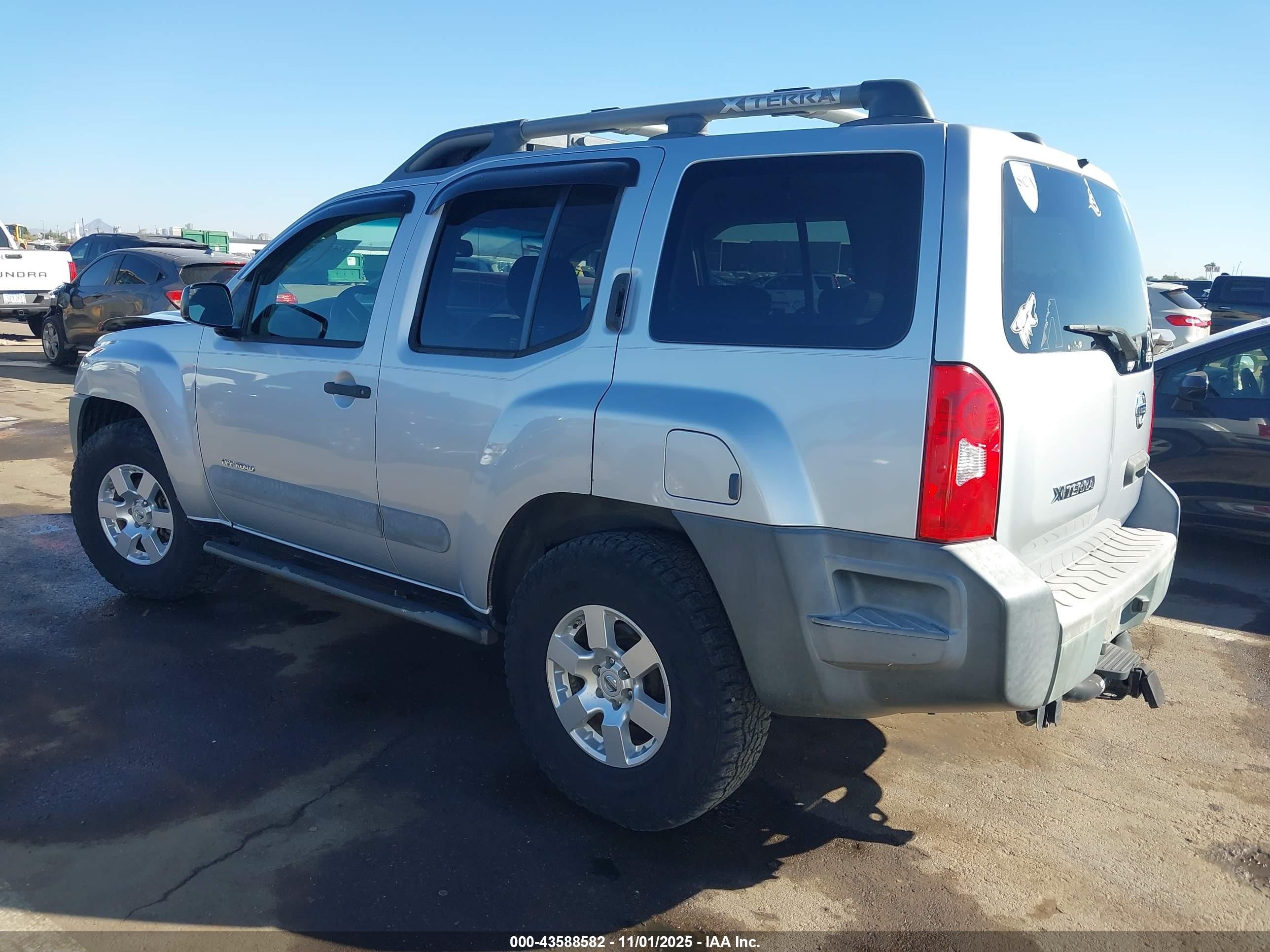 2008 Nissan Xterra Off Road Серебряный vin: 5N1AN08W78C532883