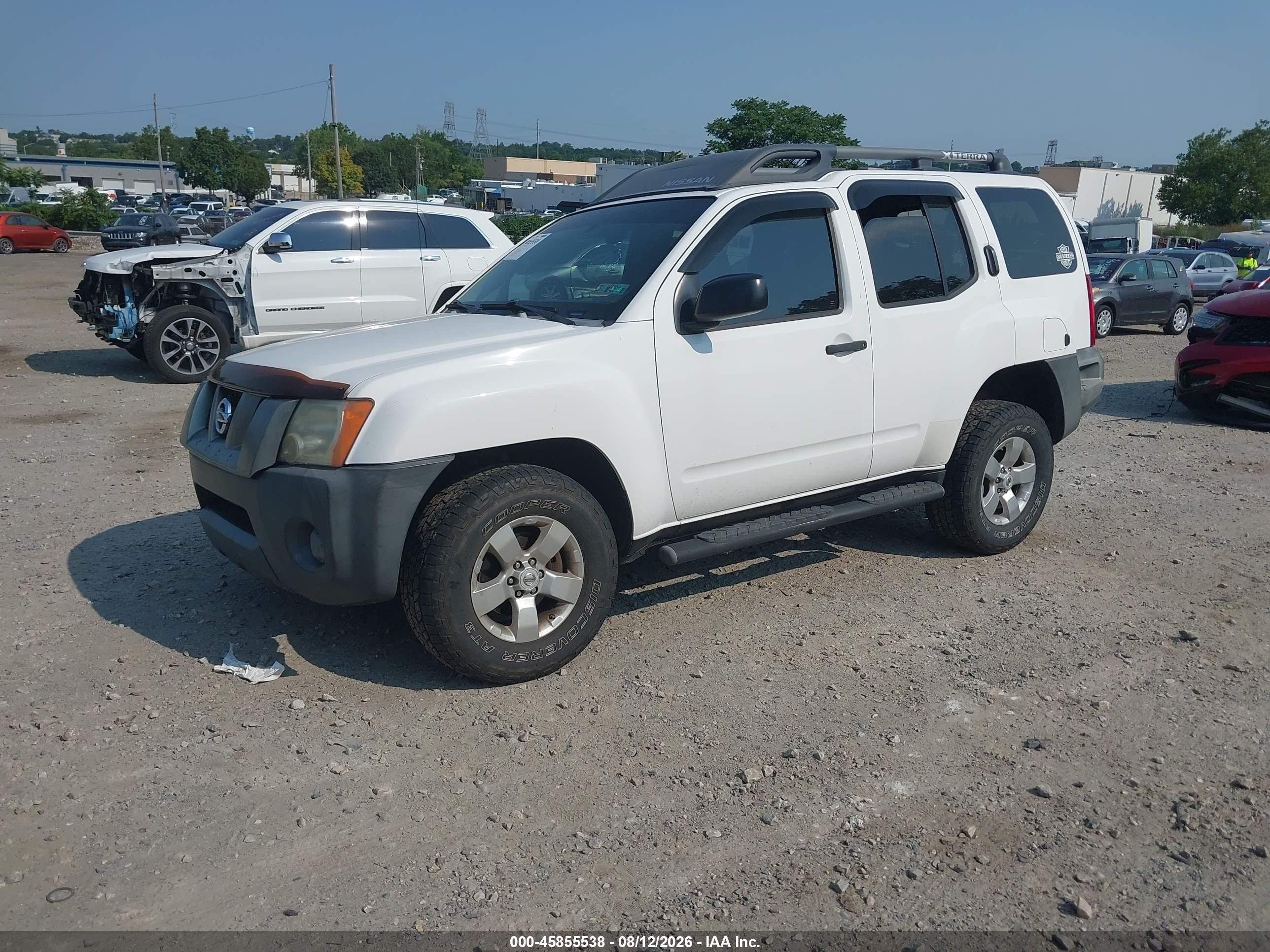 2008 Nissan Xterra X White vin: 5N1AN08W78C539221