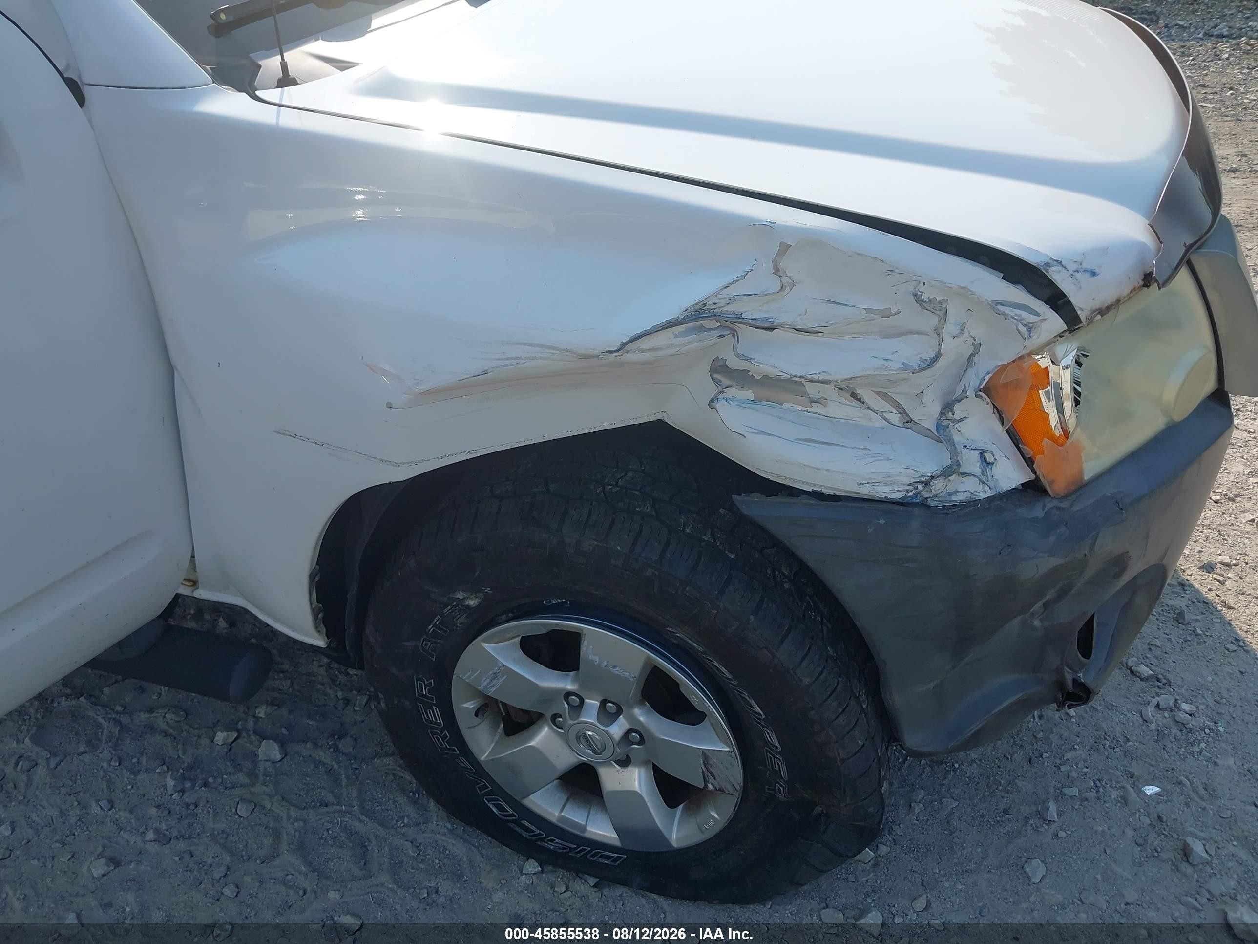 2008 Nissan Xterra X White vin: 5N1AN08W78C539221