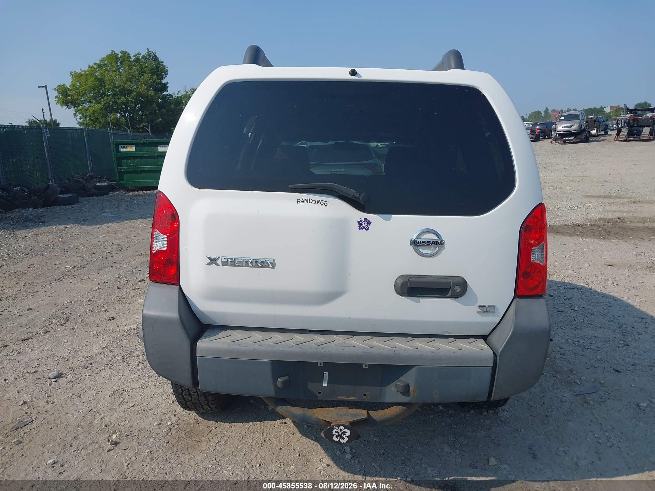 2008 Nissan Xterra X White vin: 5N1AN08W78C539221