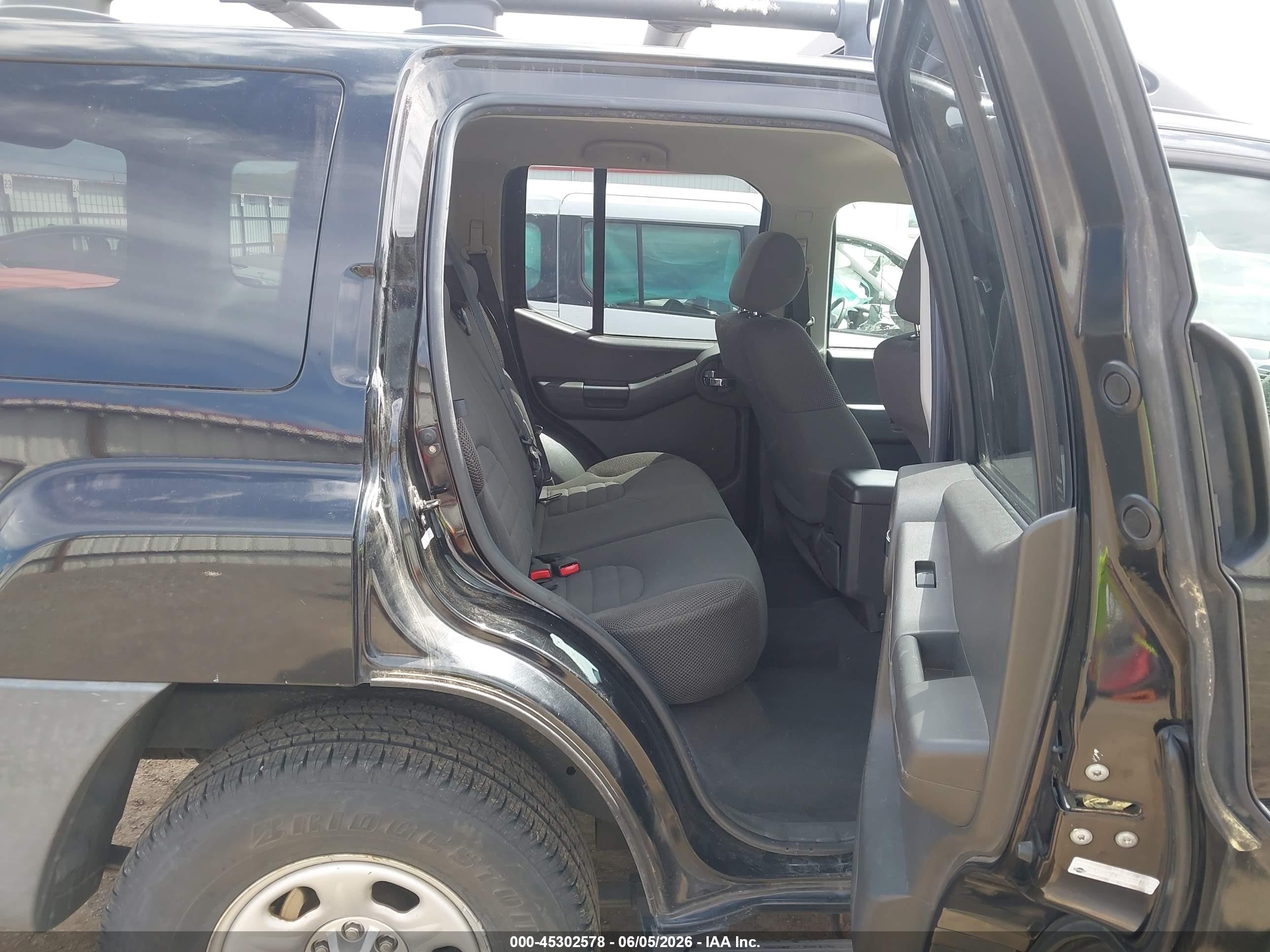2006 Nissan Xterra X Black vin: 5N1AN08W86C556865