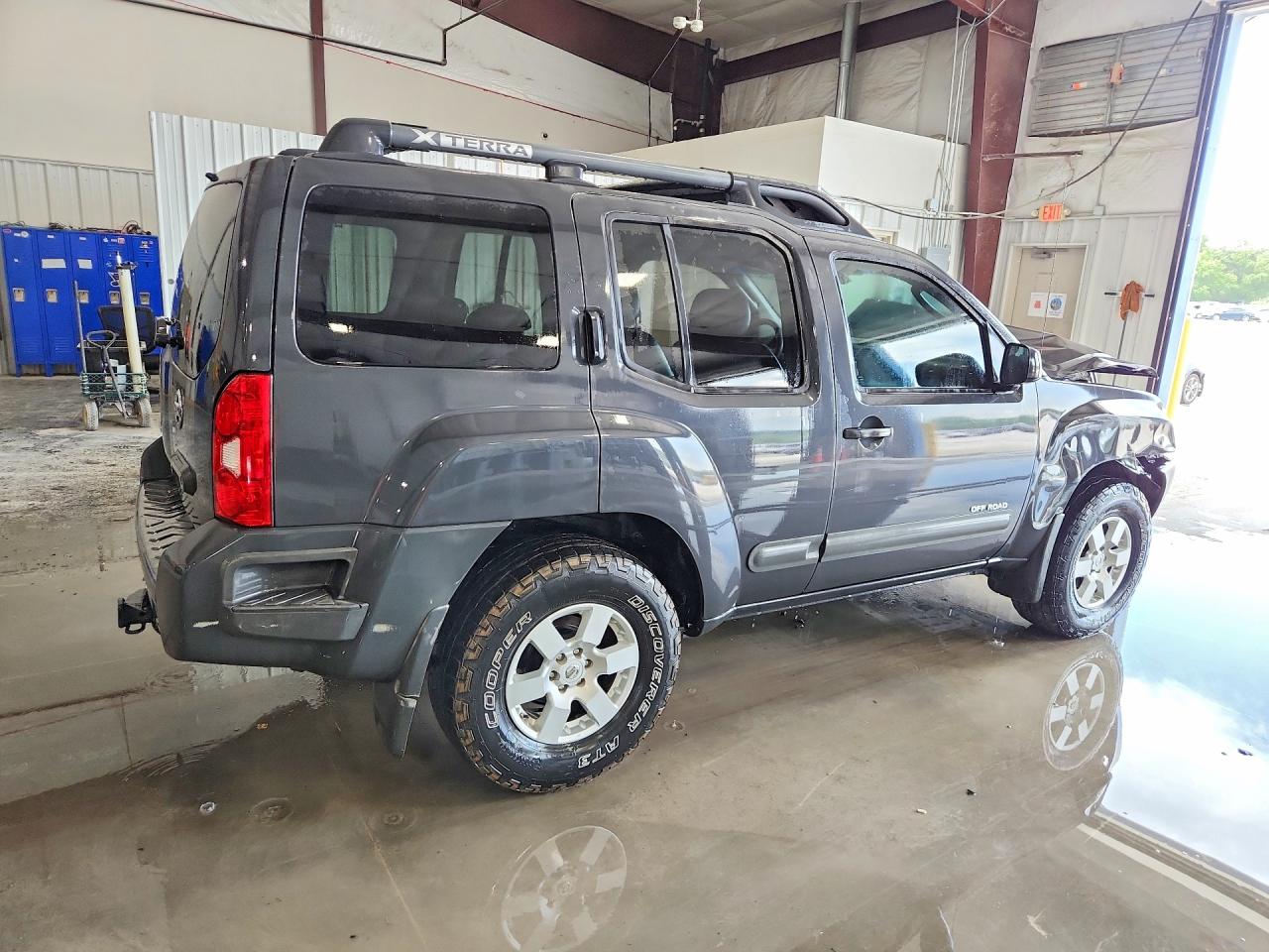 2006 Nissan Xterra Off Road/s/se Серый vin: 5N1AN08W96C539282