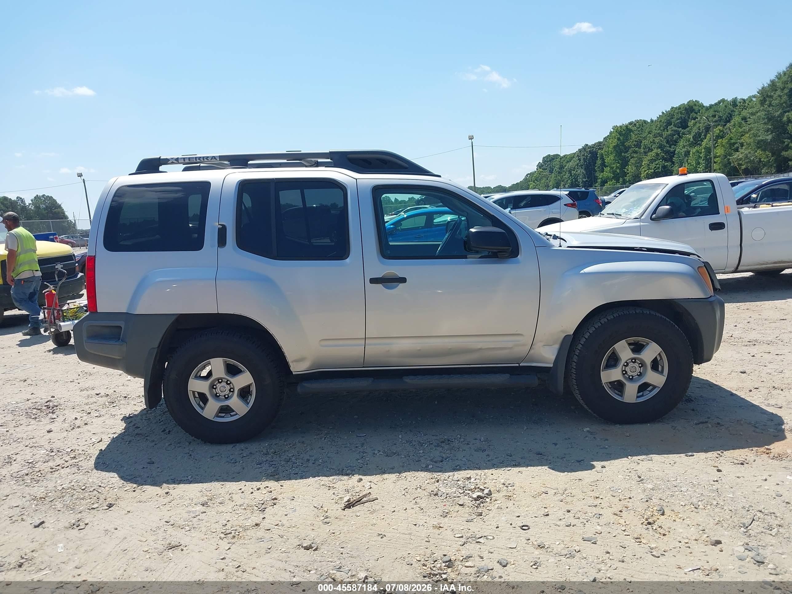 2008 Nissan Xterra S Silver vin: 5N1AN08WX8C535731