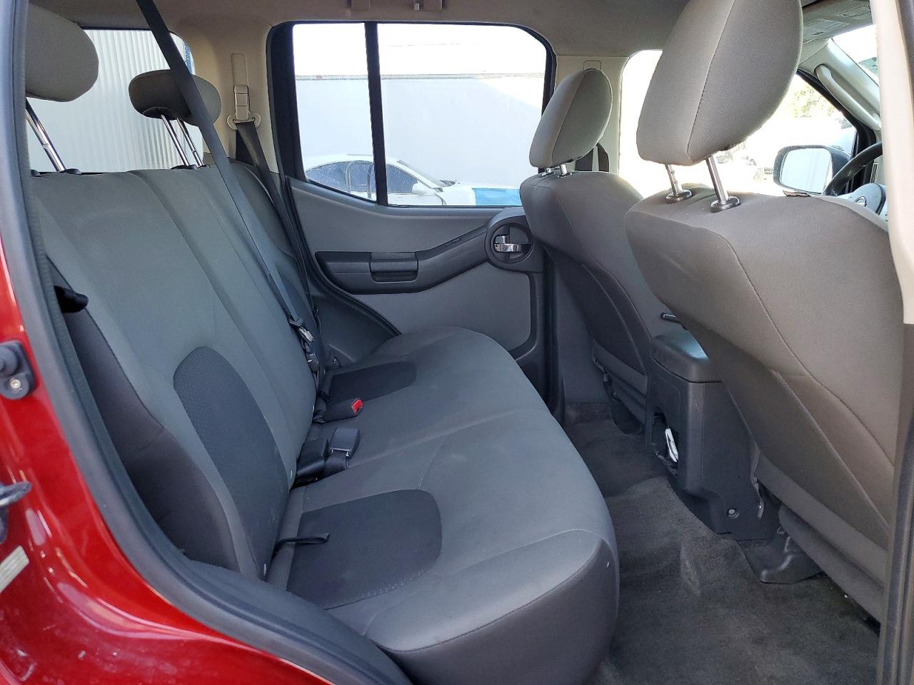 2010 Nissan Xterra Off Road/s/se Red vin: 5N1AN0NU0AC527114