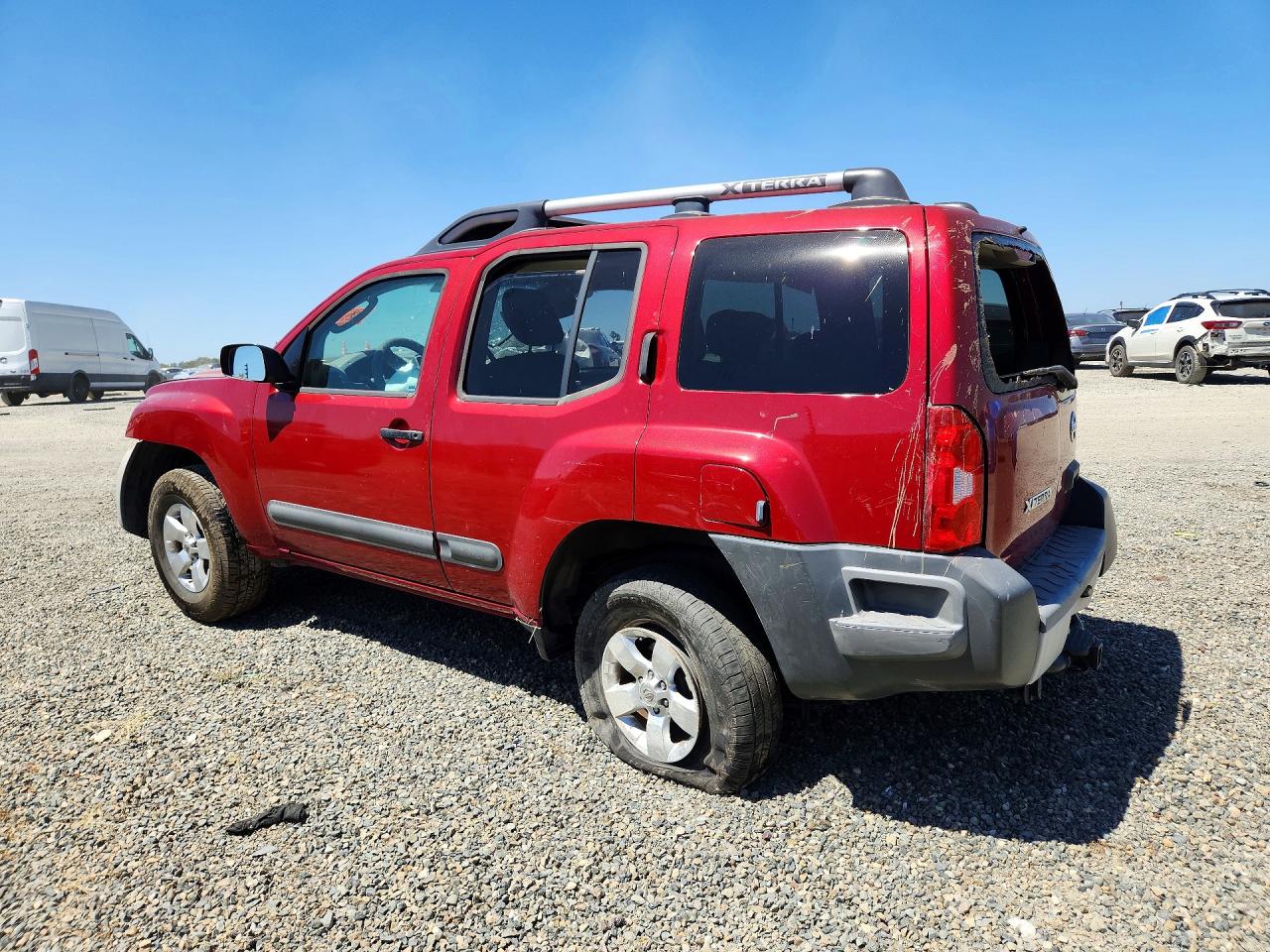 2011 Nissan Xterra X Burgundy vin: 5N1AN0NU0BC510167
