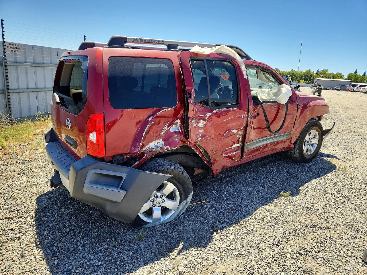 2011 Nissan Xterra X Burgundy vin: 5N1AN0NU0BC510167
