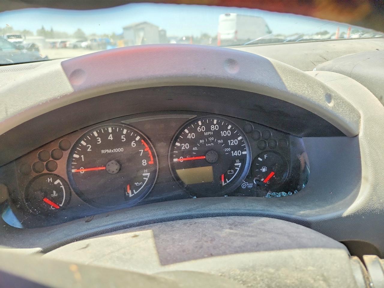 2011 Nissan Xterra X Burgundy vin: 5N1AN0NU0BC510167