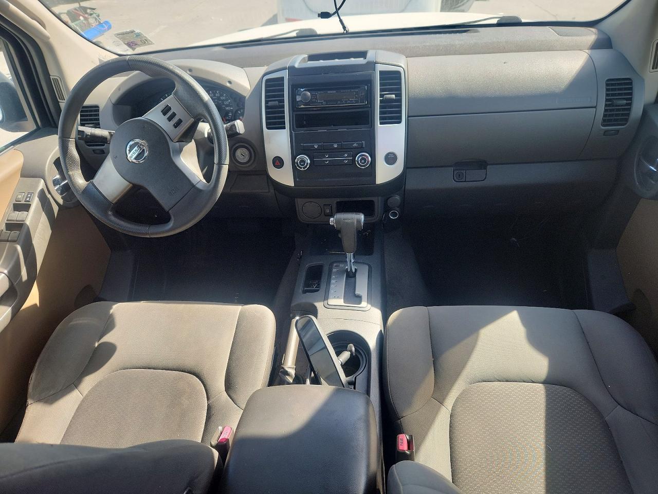 2010 Nissan Xterra X White vin: 5N1AN0NU1AC506532