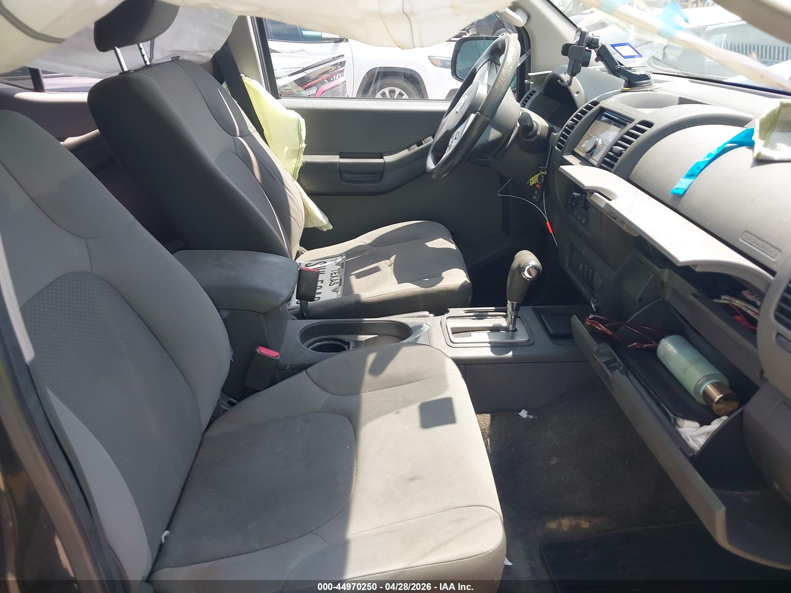 2012 Nissan Xterra X Gray vin: 5N1AN0NU1CC514617