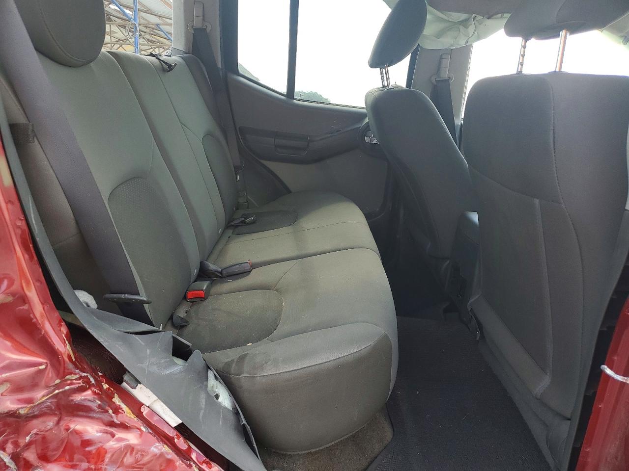 2013 Nissan Xterra X Бордовый vin: 5N1AN0NU1DN817984