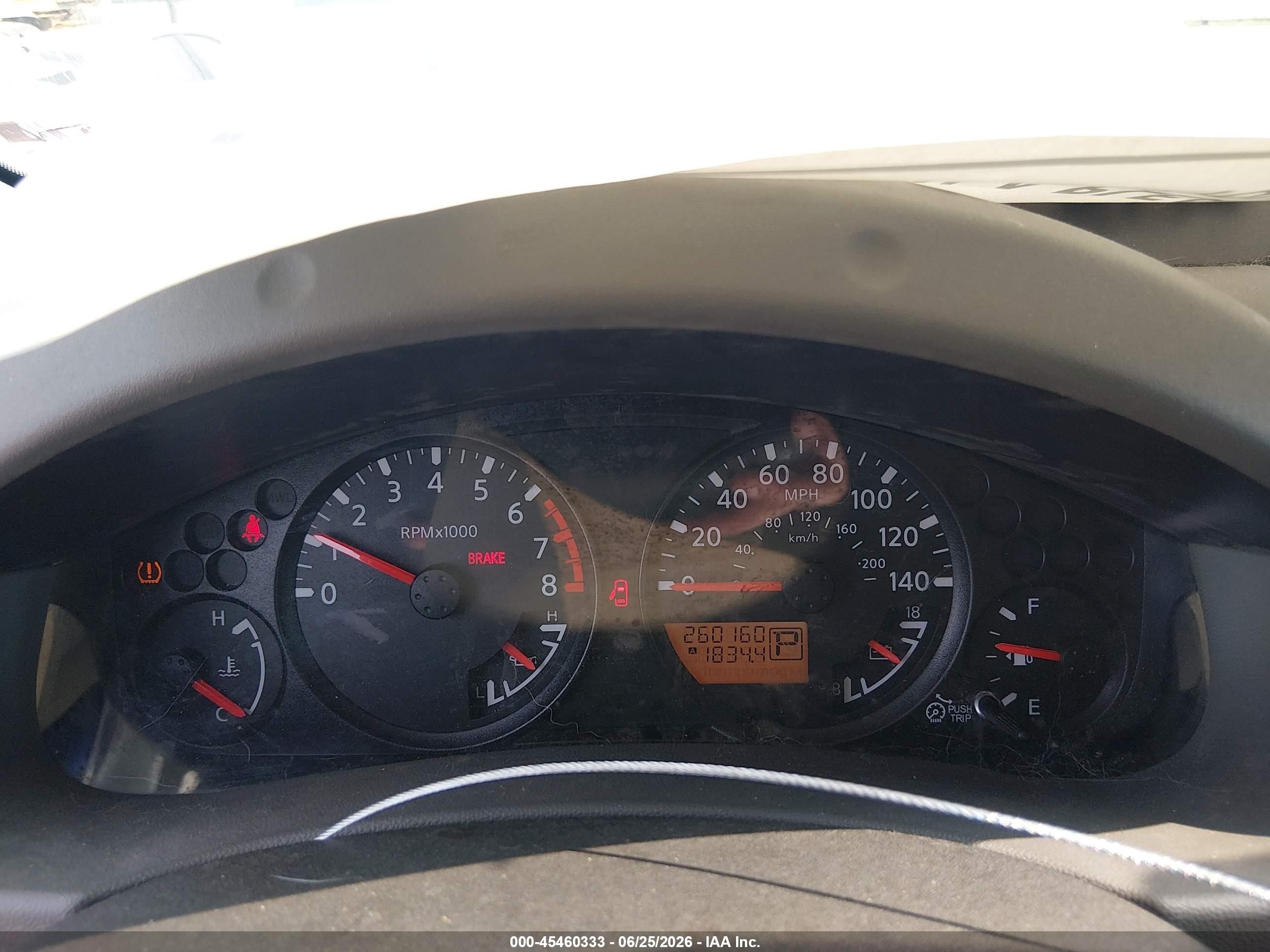 2015 Nissan Xterra X Silver vin: 5N1AN0NU1FN665210