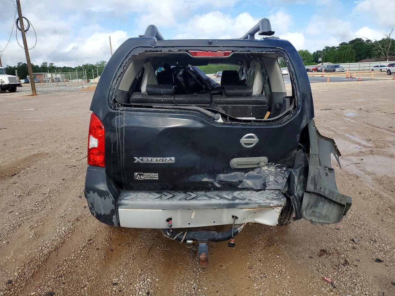 2010 Nissan Xterra X Black vin: 5N1AN0NU2AC515109