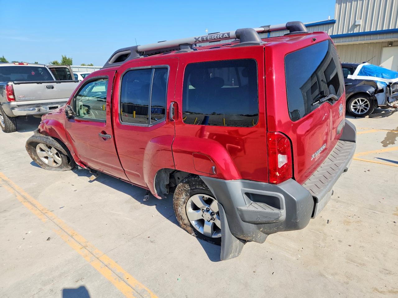 2010 Nissan Xterra X Red vin: 5N1AN0NU2AC522528