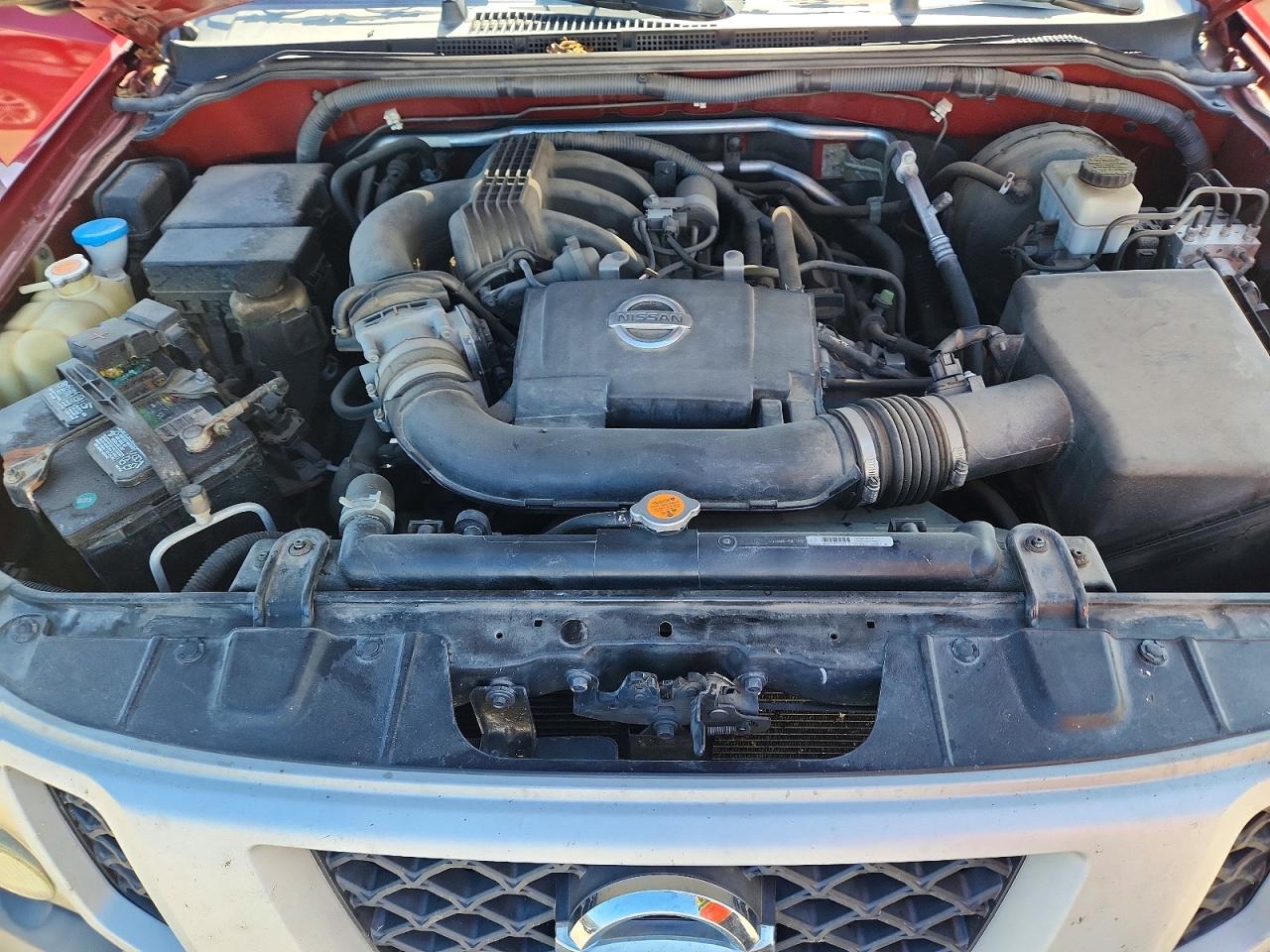 2010 Nissan Xterra X Red vin: 5N1AN0NU2AC522528