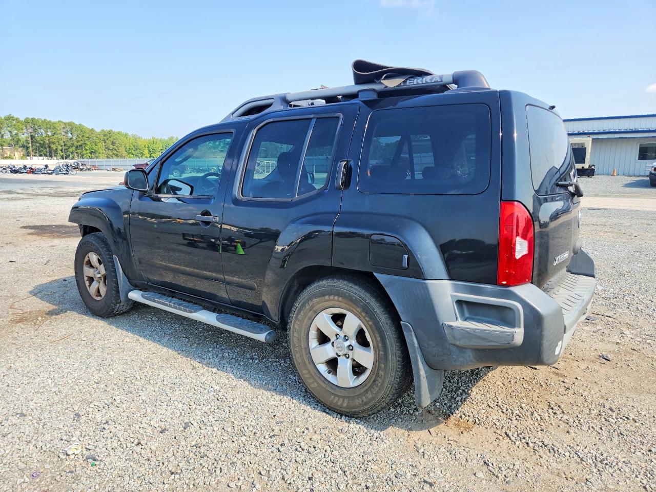 2010 Nissan Xterra X Black vin: 5N1AN0NU3AC526927