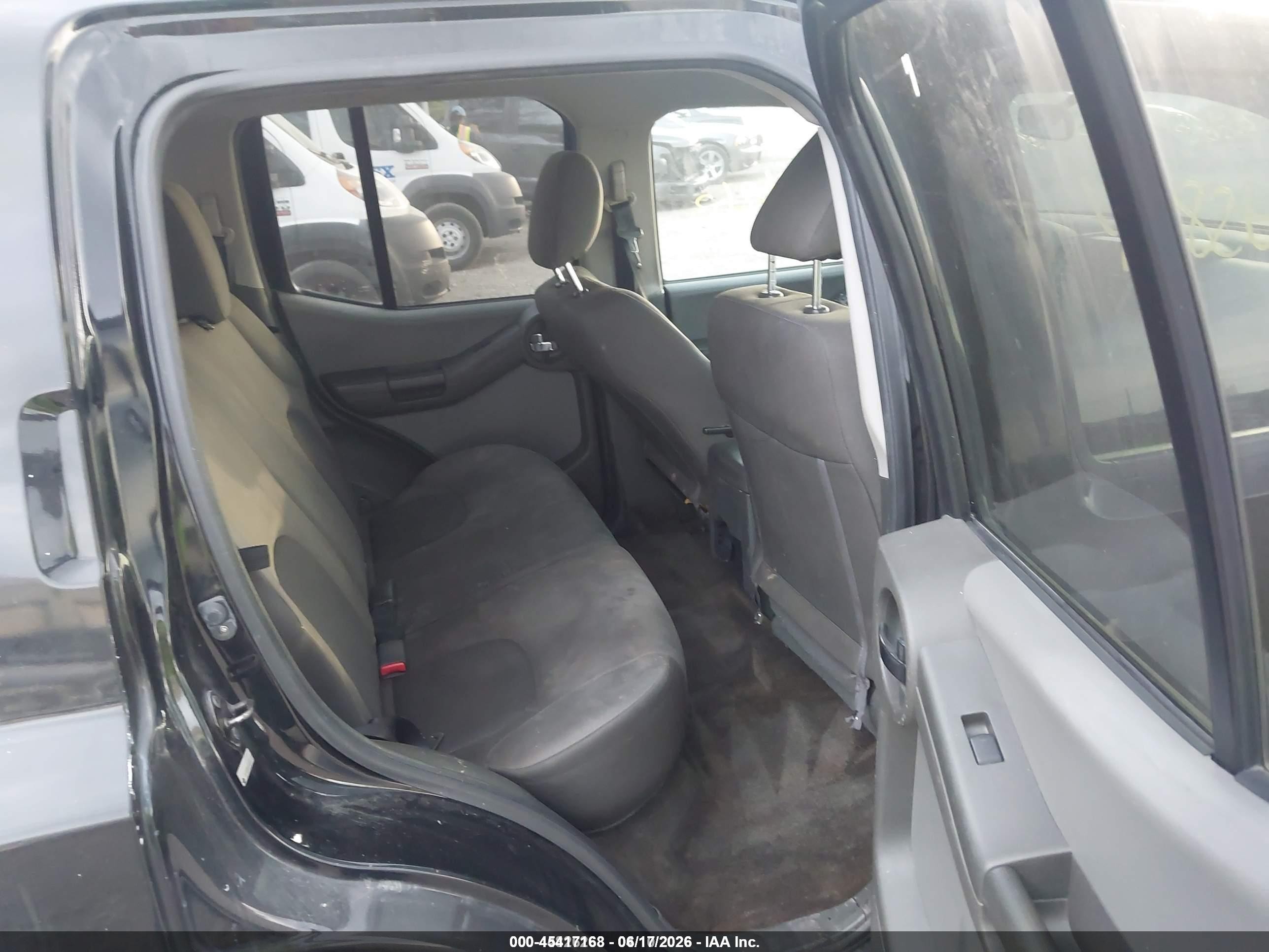 2014 Nissan Xterra S/x Black vin: 5N1AN0NU4EN806592