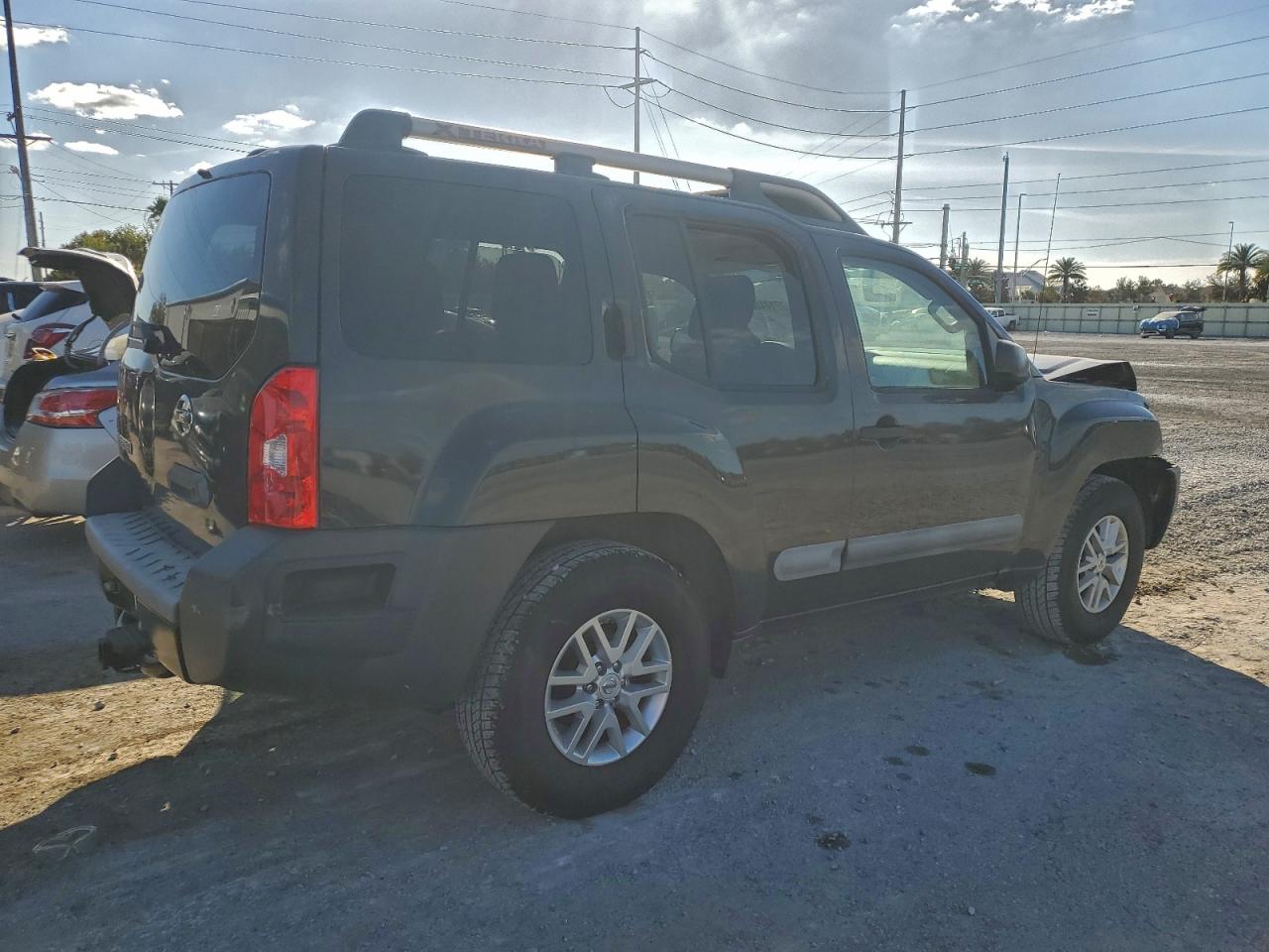 2015 Nissan Xterra X Black vin: 5N1AN0NU4FN658493