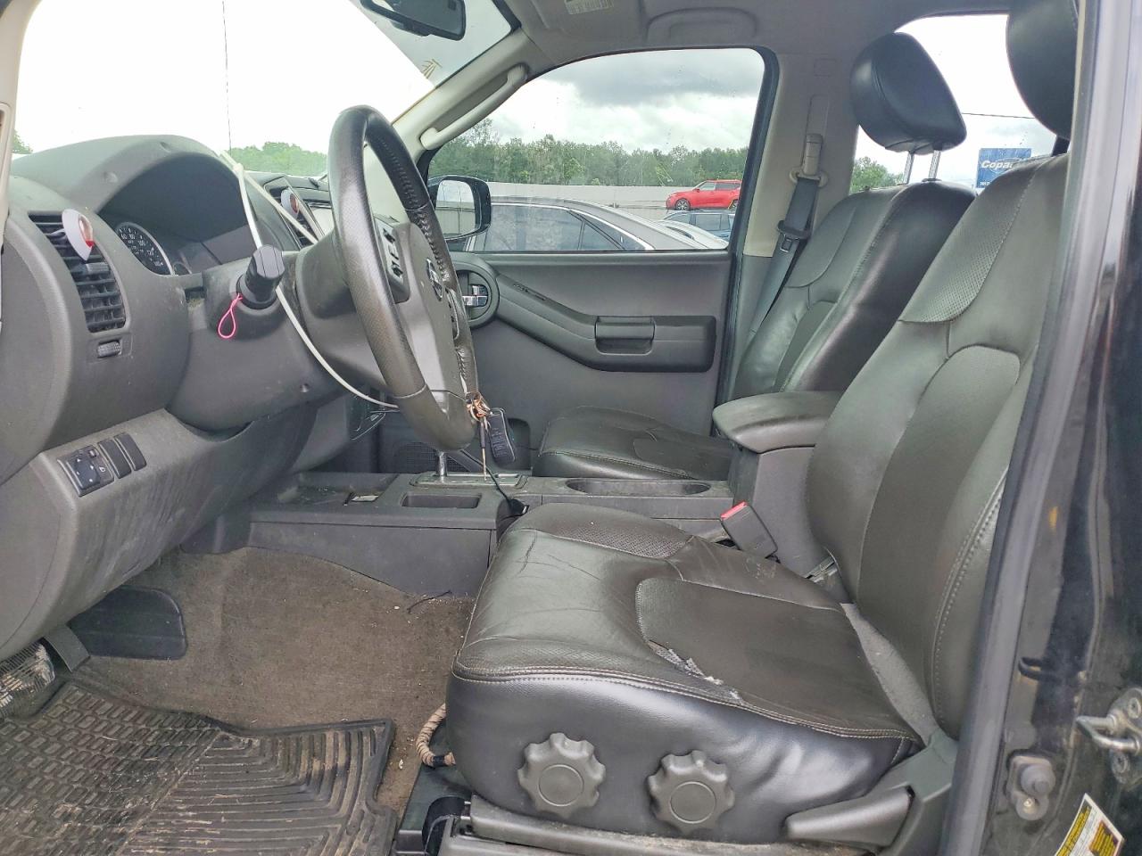 2010 Nissan Xterra X Black vin: 5N1AN0NU5AC500300