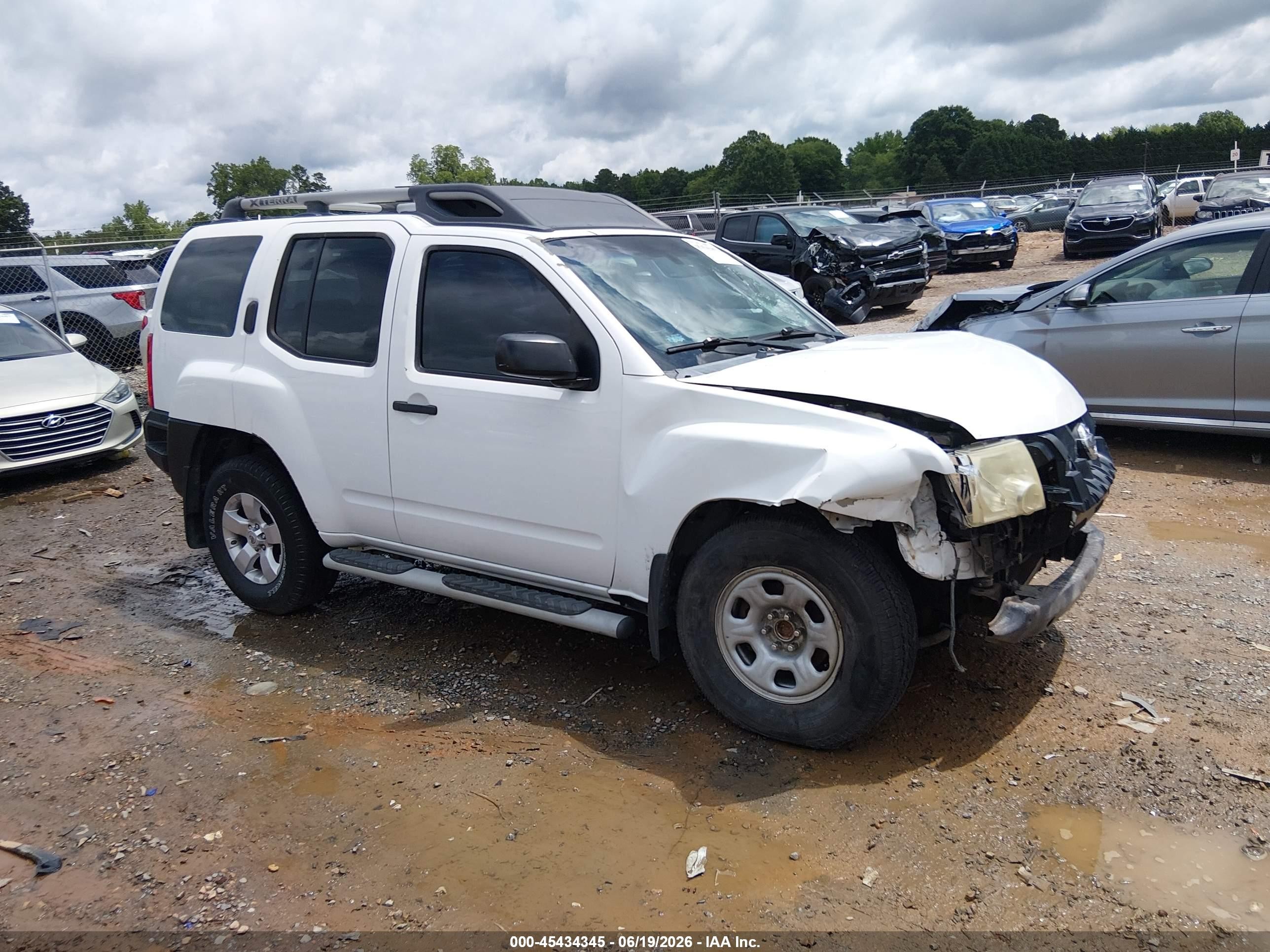 2010 Nissan Xterra S White vin: 5N1AN0NU5AC501107