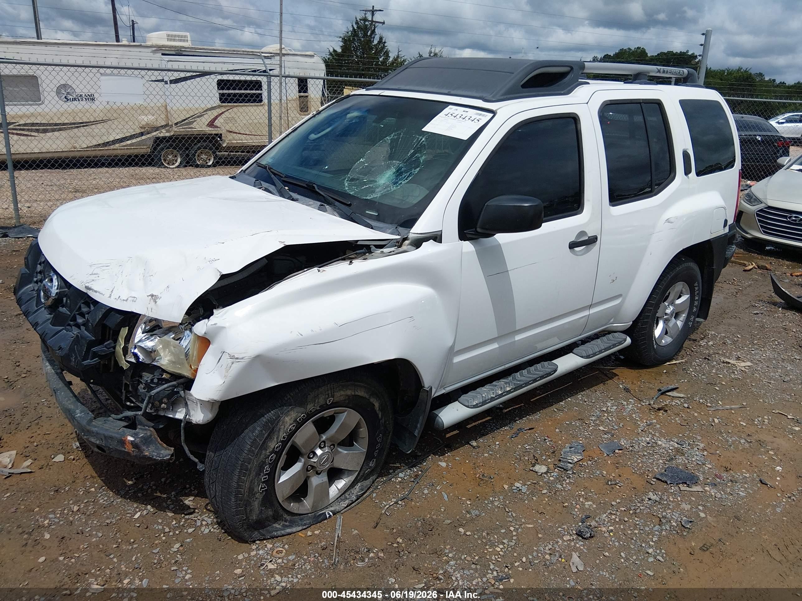 2010 Nissan Xterra S White vin: 5N1AN0NU5AC501107