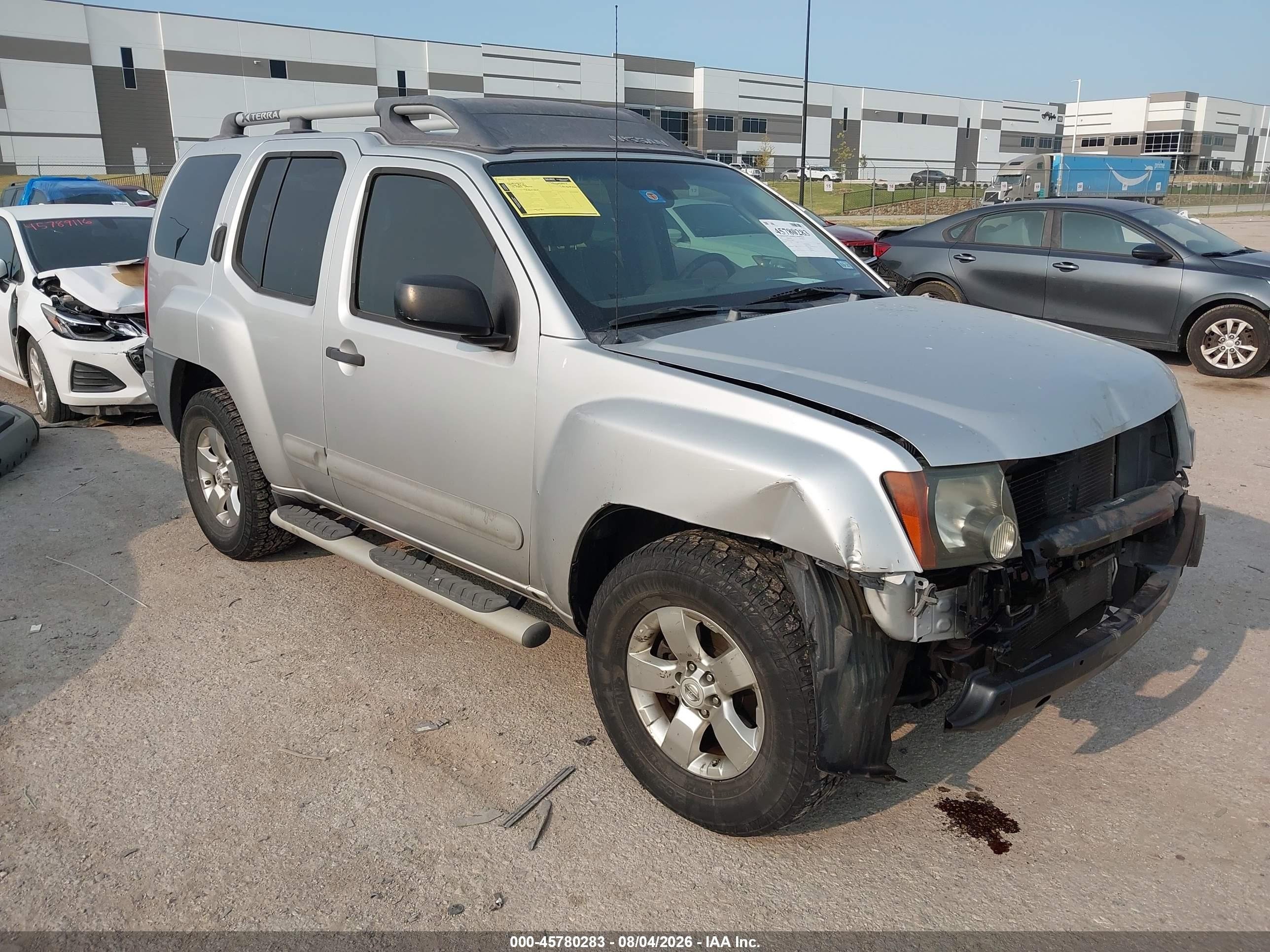 2012 Nissan Xterra S Silver vin: 5N1AN0NU5CC509694