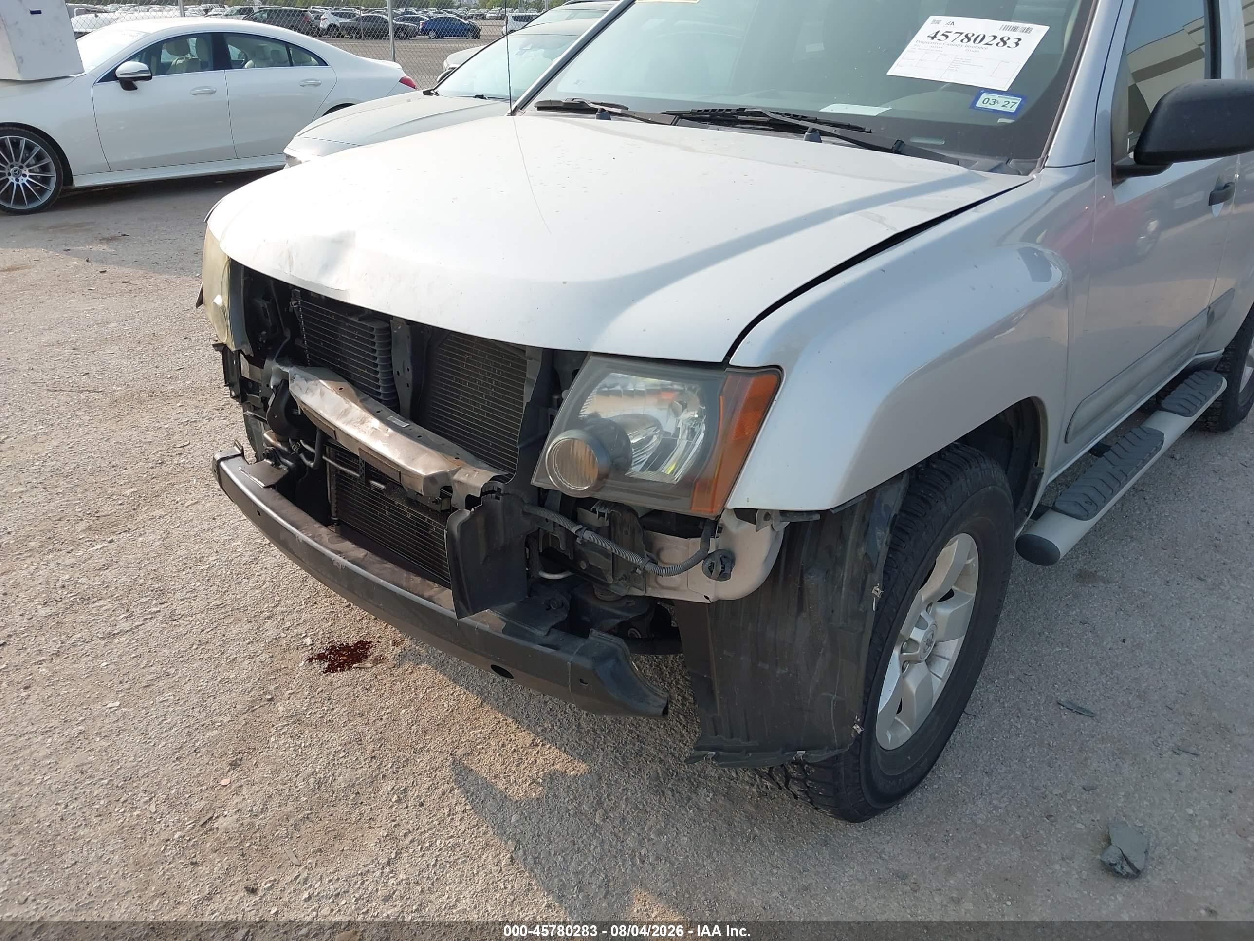 2012 Nissan Xterra S Серебряный vin: 5N1AN0NU5CC509694