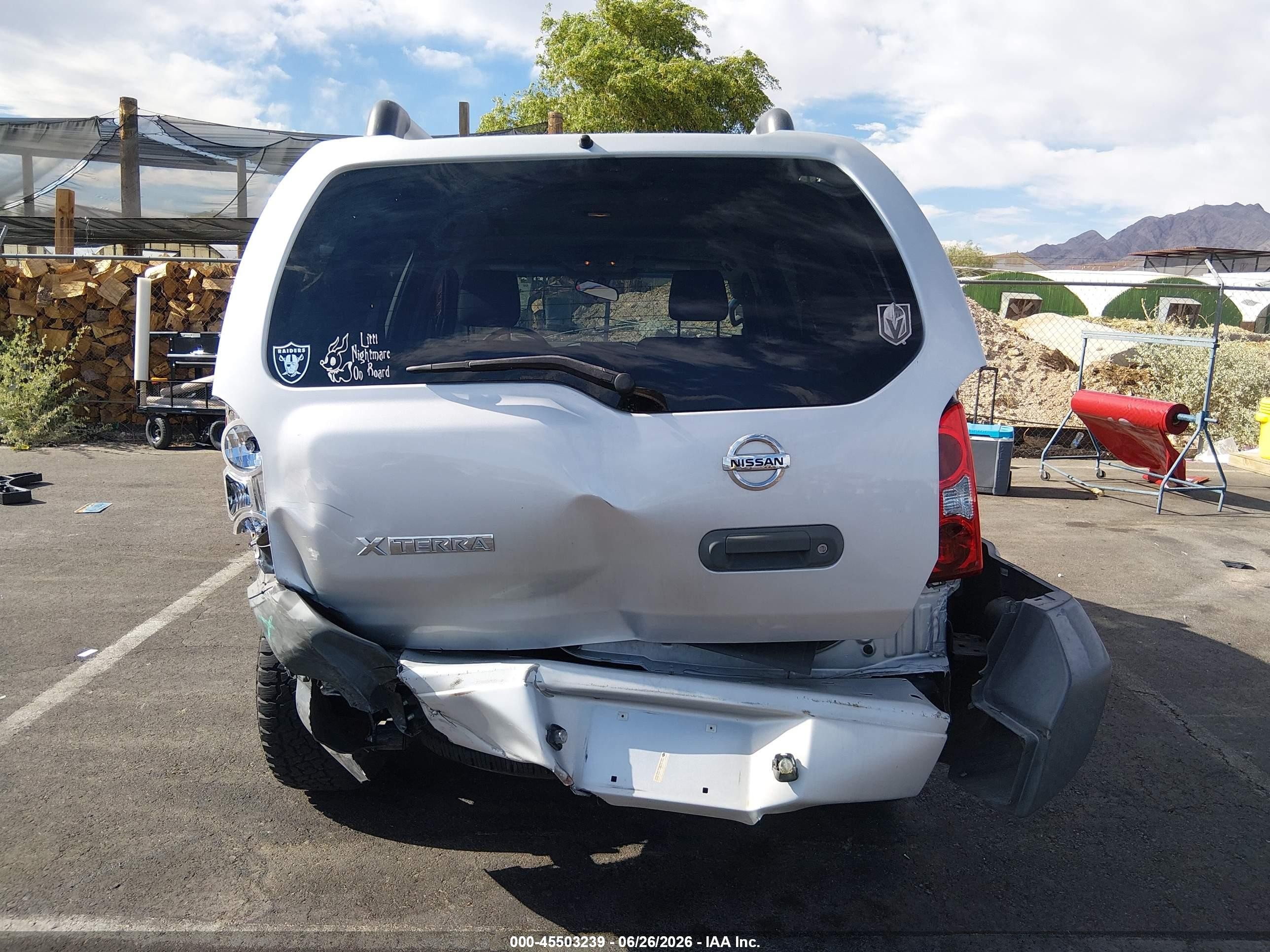 2014 Nissan Xterra X Gray vin: 5N1AN0NU5EN804897