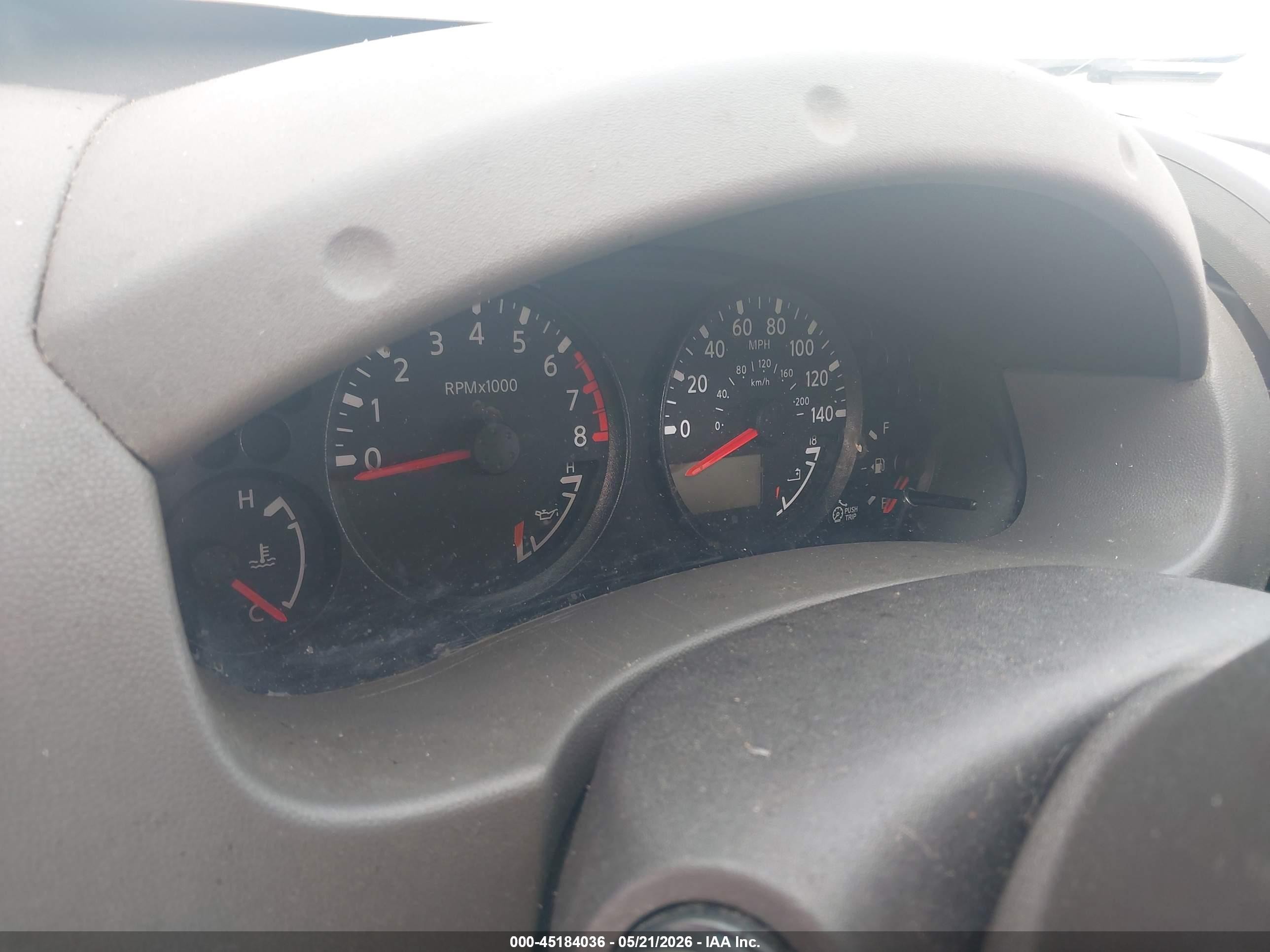 2010 Nissan Xterra X Серебряный vin: 5N1AN0NU6AC502623