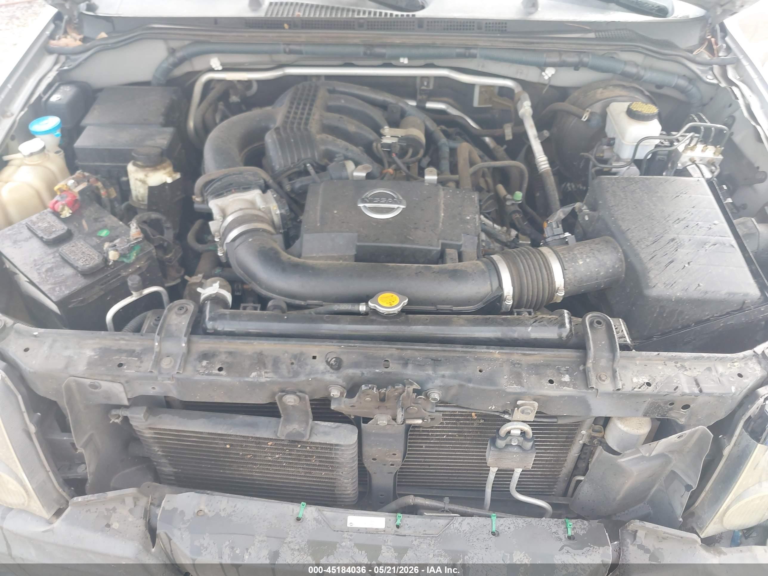 2010 Nissan Xterra X Серебряный vin: 5N1AN0NU6AC502623