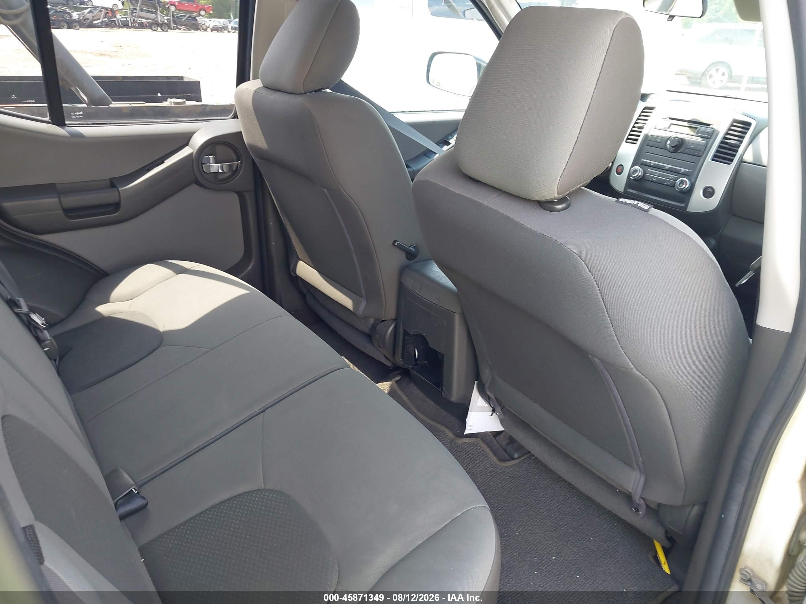 2010 Nissan Xterra S White vin: 5N1AN0NU6AC524055