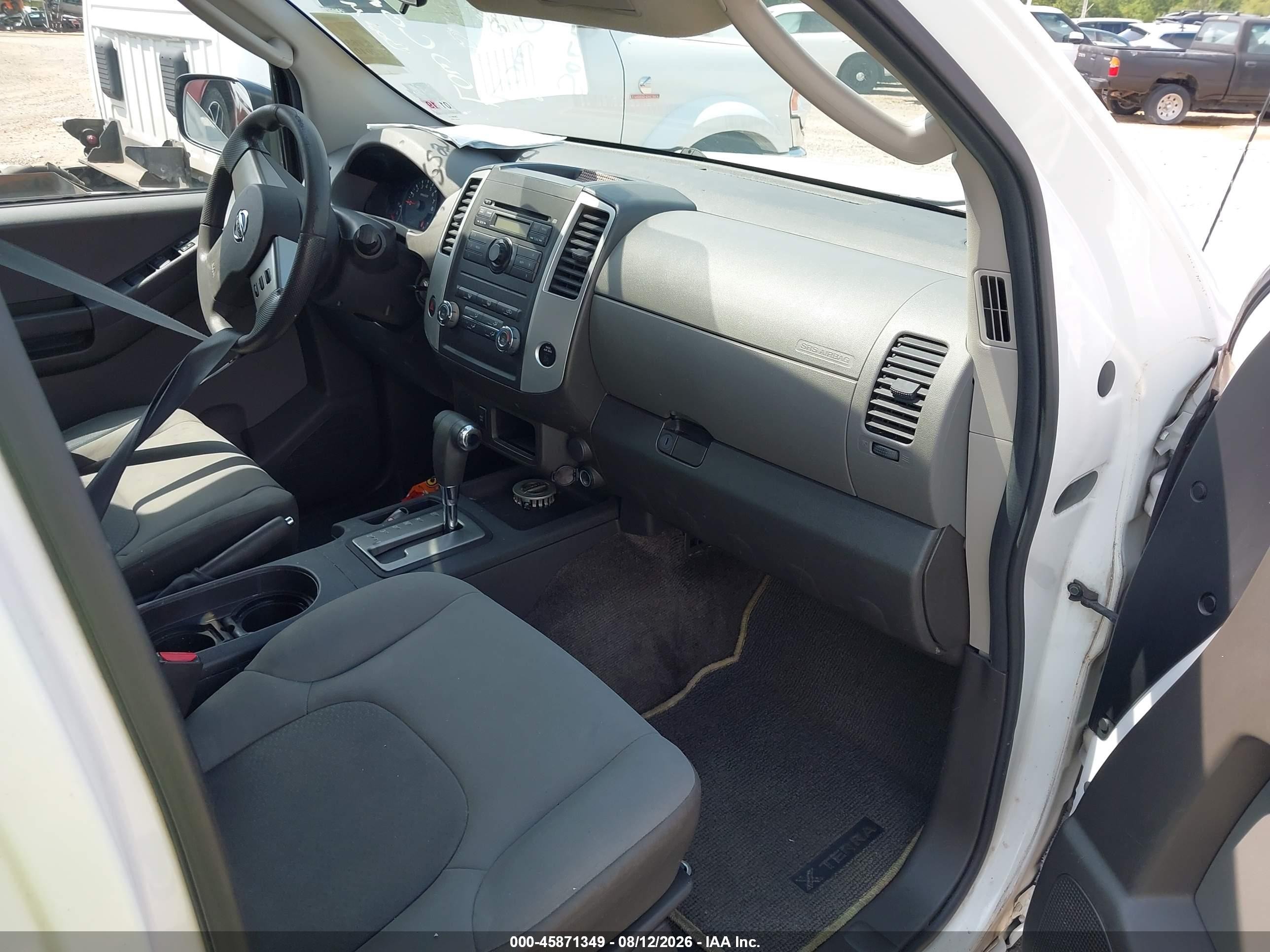 2010 Nissan Xterra S White vin: 5N1AN0NU6AC524055