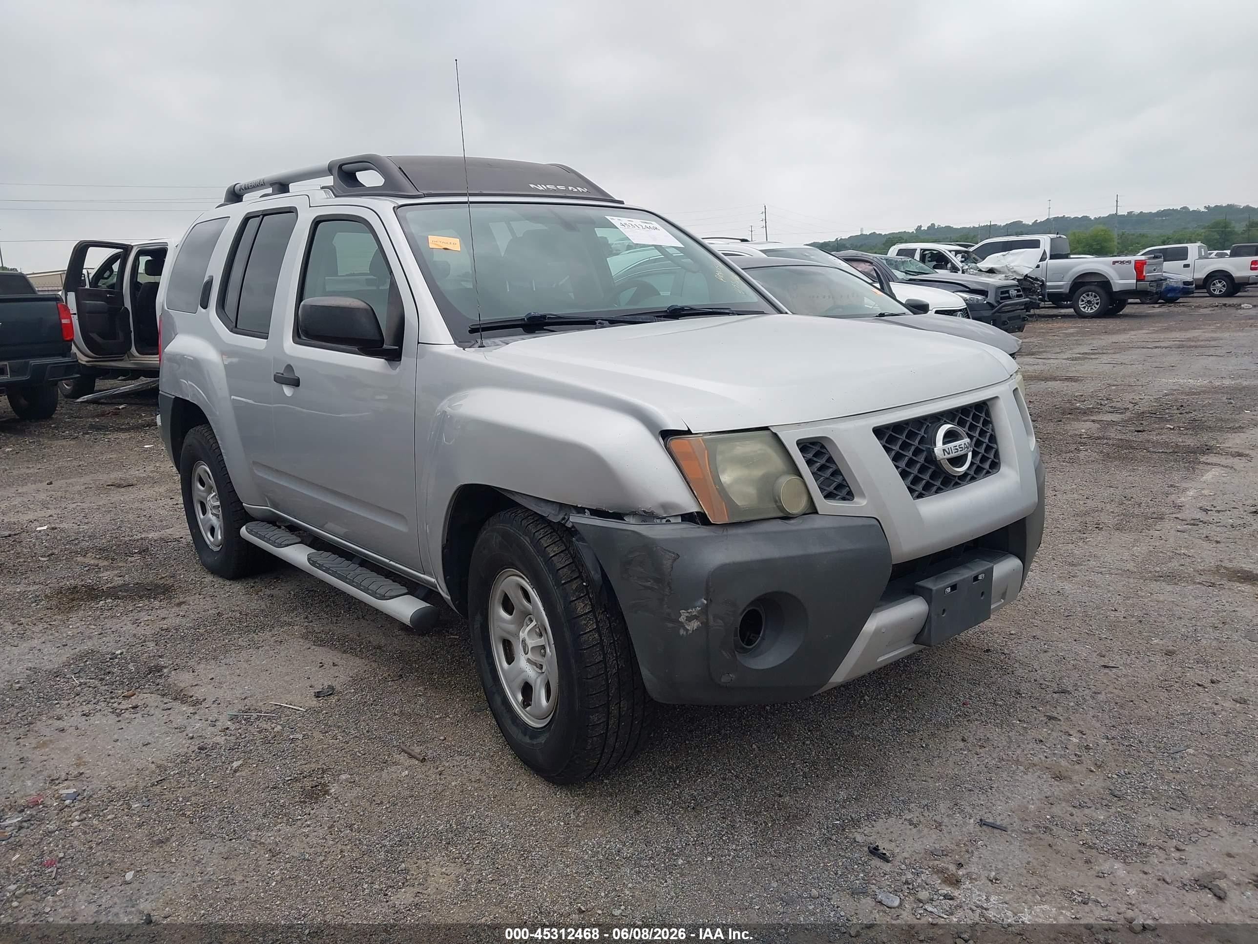 2011 Nissan Xterra X Серебряный vin: 5N1AN0NU6BC508312