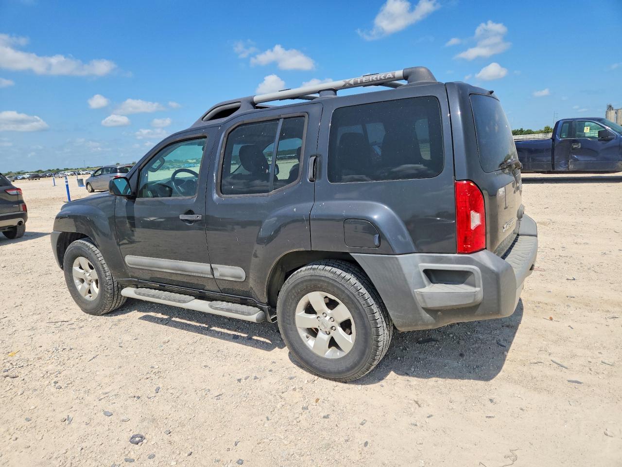 2013 Nissan Xterra X Black vin: 5N1AN0NU6DN821724