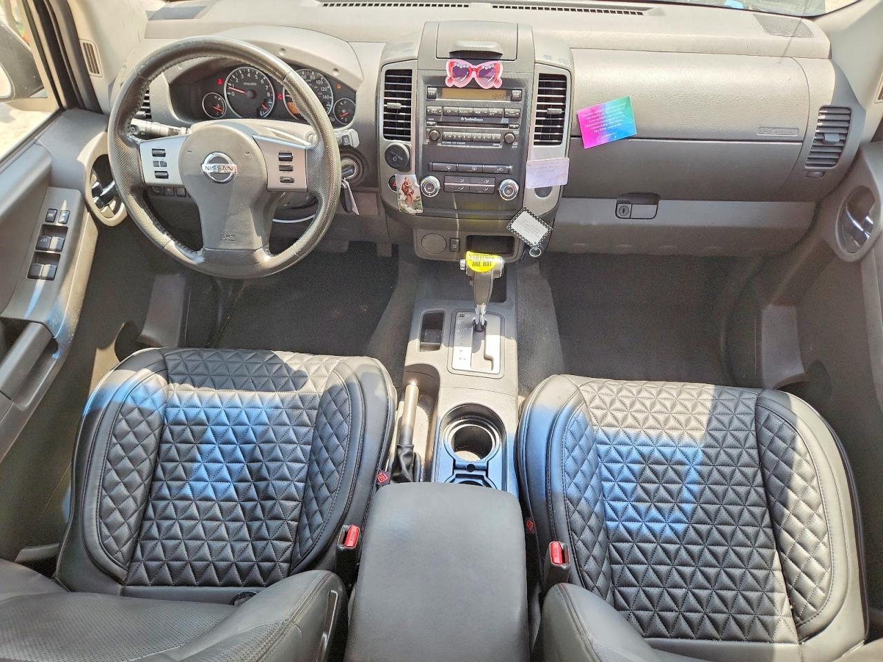 2010 Nissan Xterra X Black vin: 5N1AN0NU7AC500413