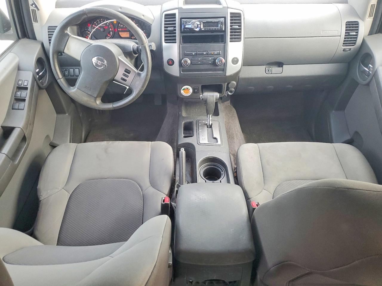 2010 Nissan Xterra X Silver vin: 5N1AN0NU7AC522086
