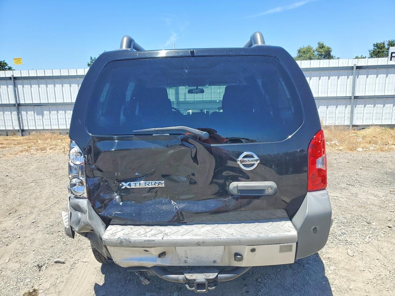 2014 Nissan Xterra X Black vin: 5N1AN0NU7EN808160