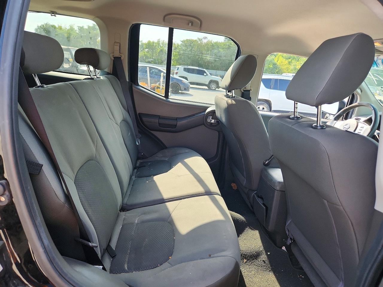 2010 Nissan Xterra X Black vin: 5N1AN0NU8AC520962