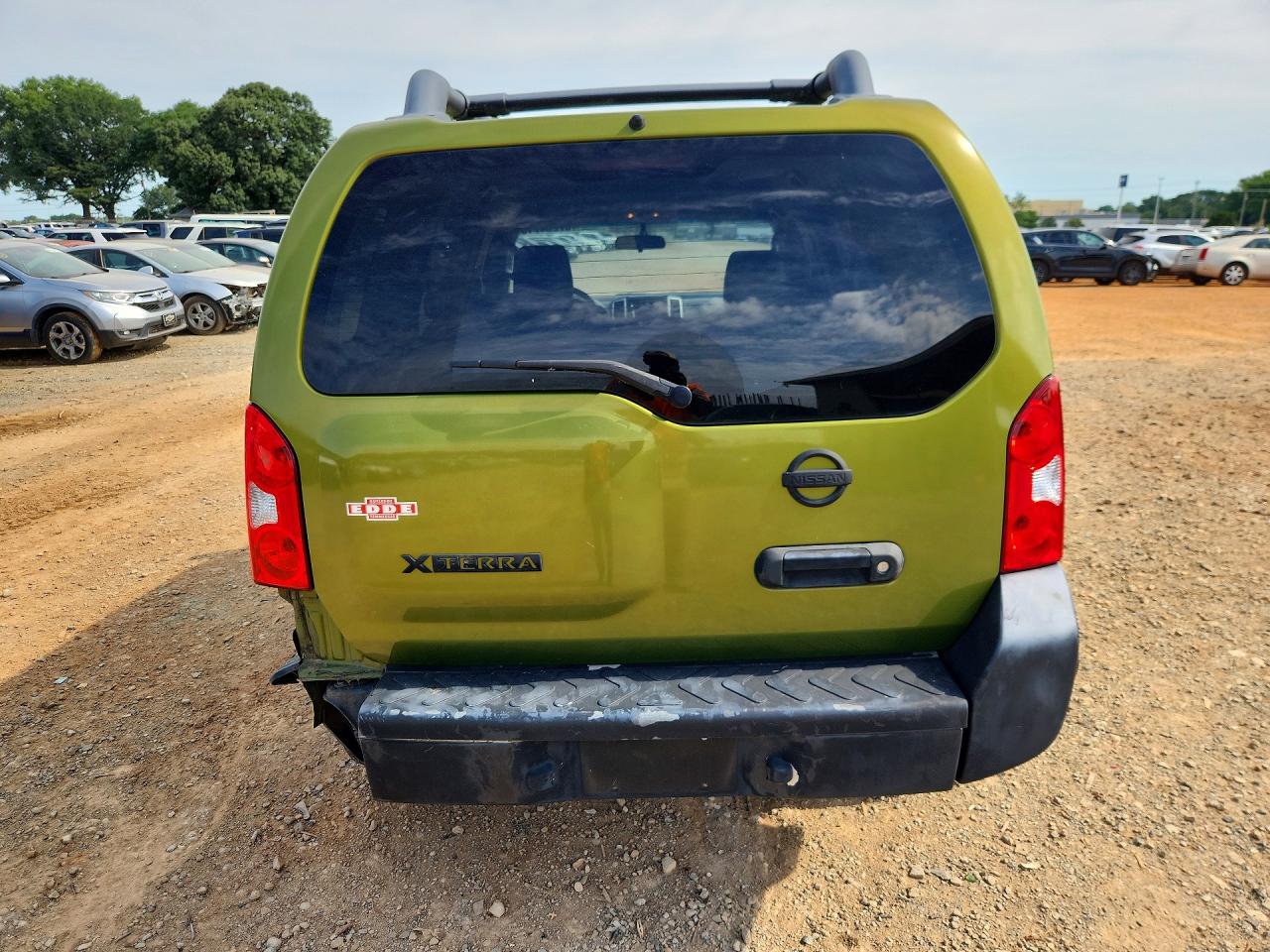 2011 Nissan Xterra X Green vin: 5N1AN0NU8BC517528
