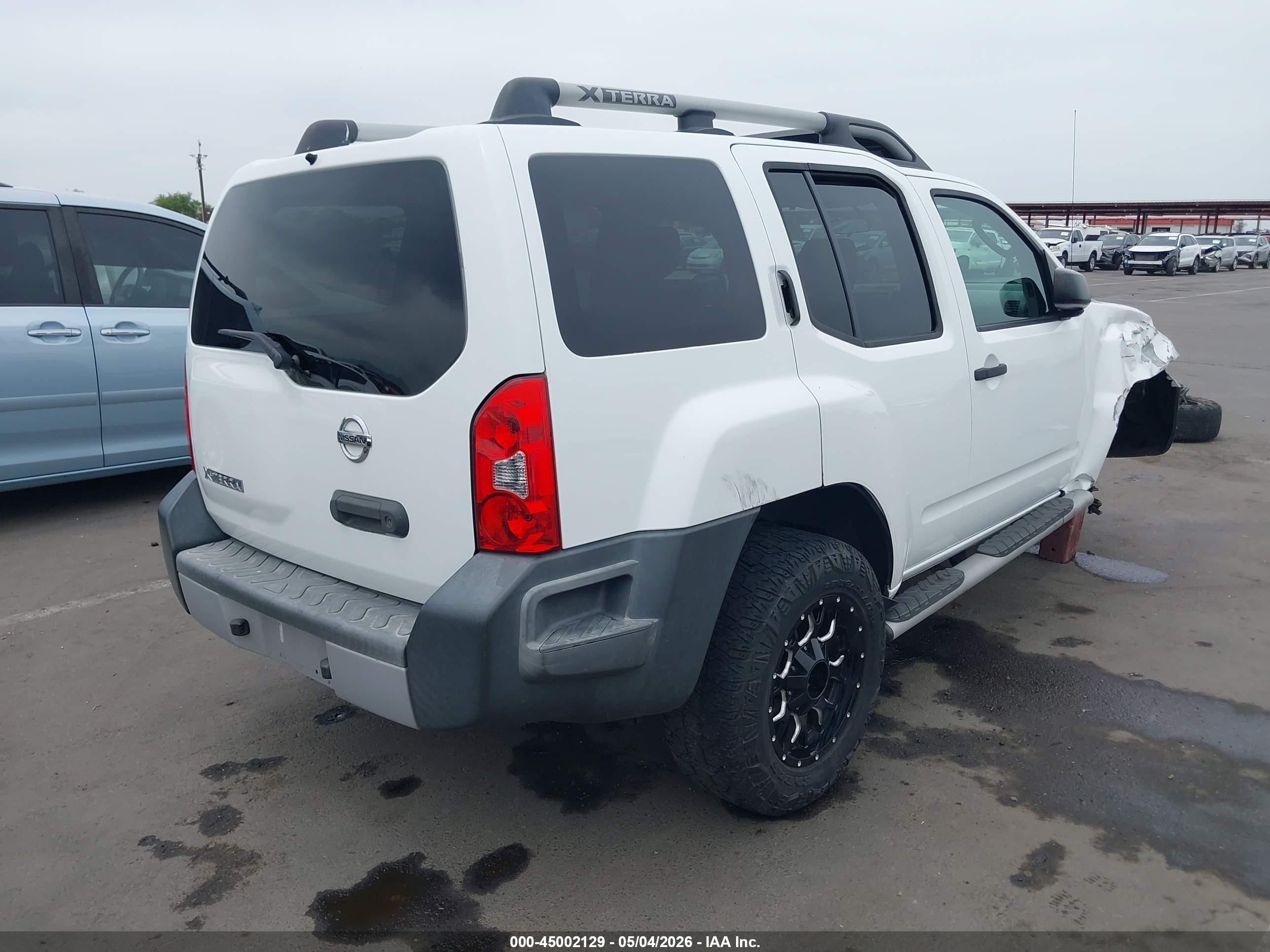 2010 Nissan Xterra X White vin: 5N1AN0NU9AC500008