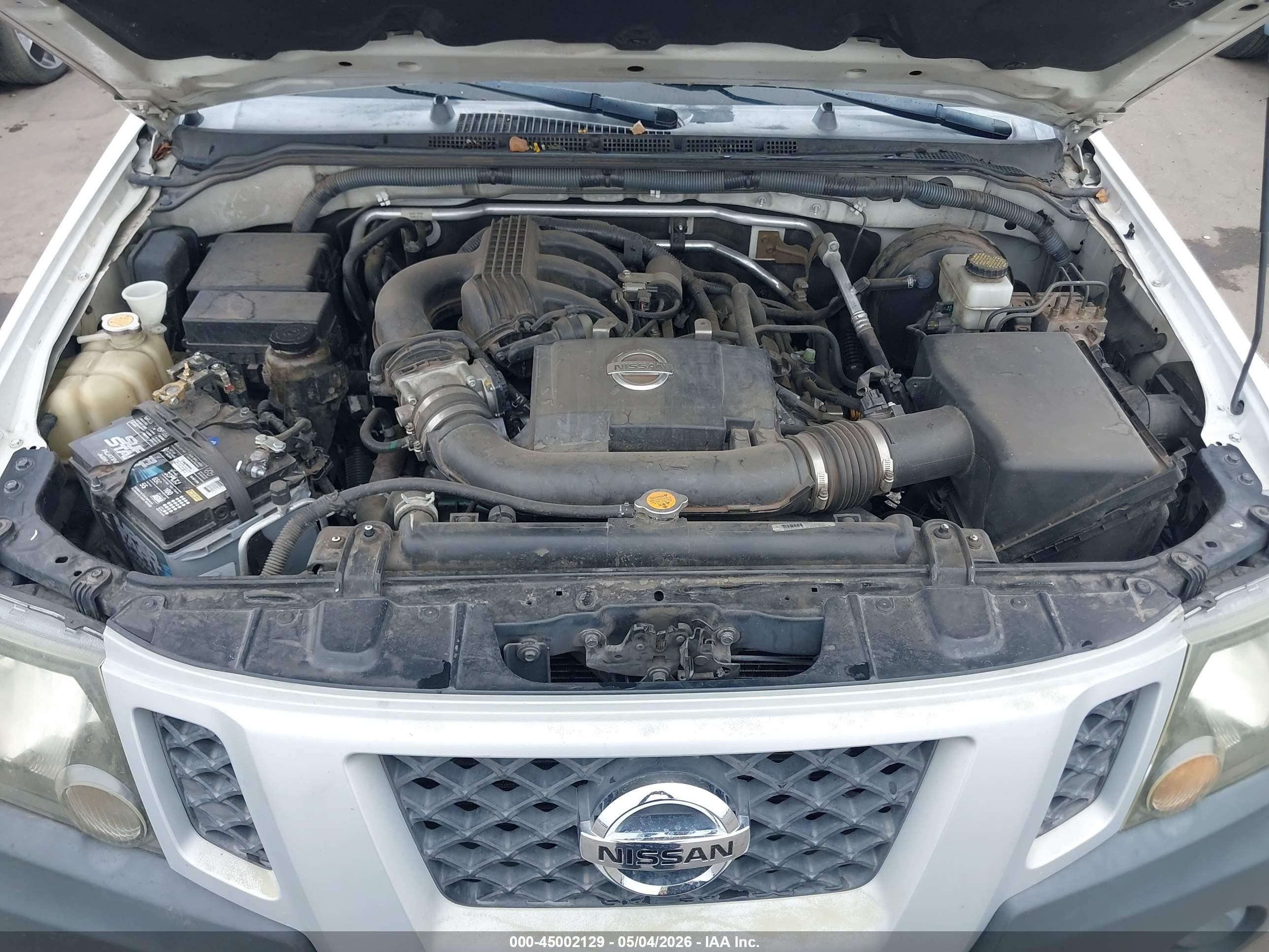 2010 Nissan Xterra X White vin: 5N1AN0NU9AC500008