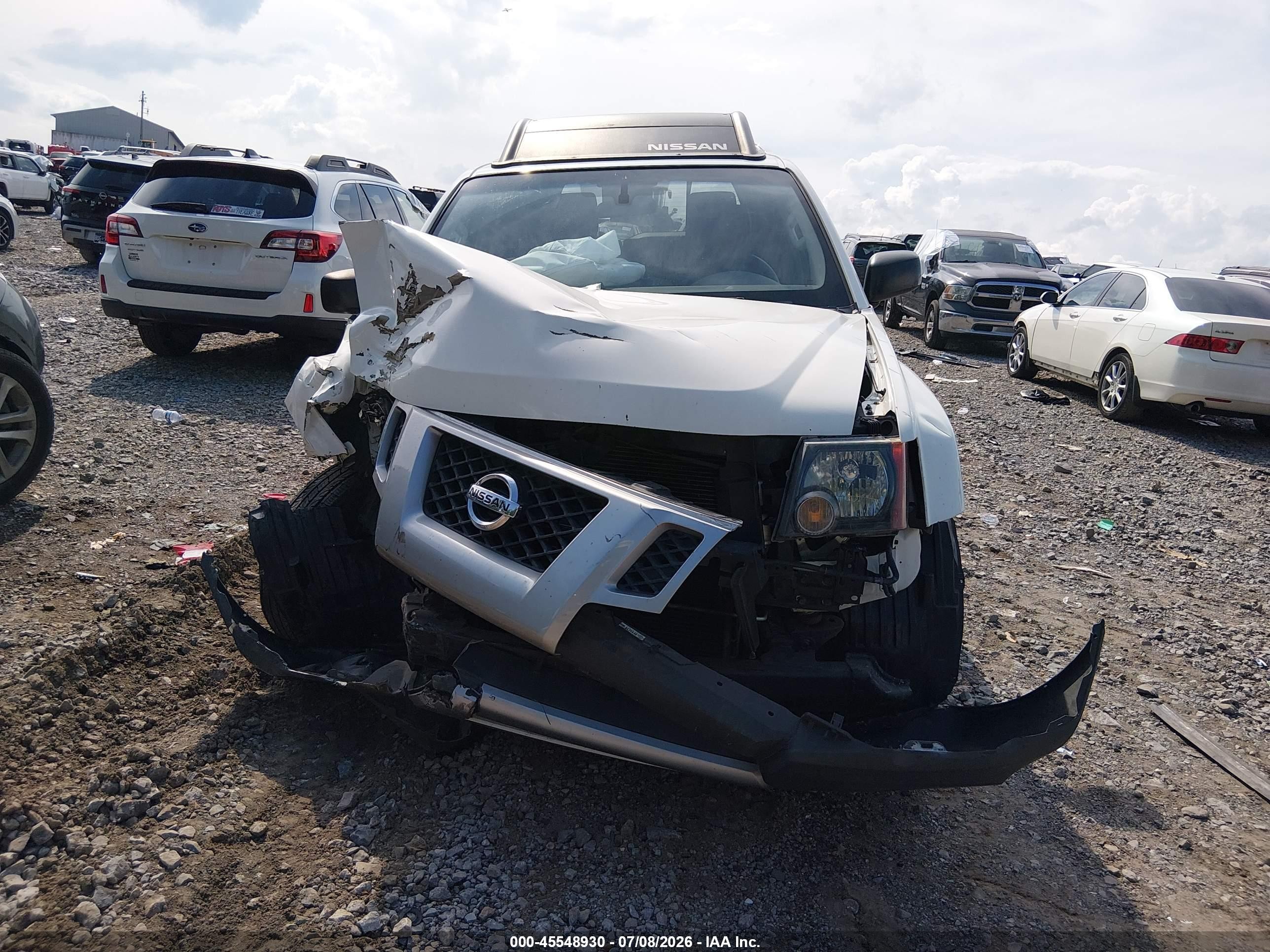2014 Nissan Xterra S/x Белый vin: 5N1AN0NU9EN809018