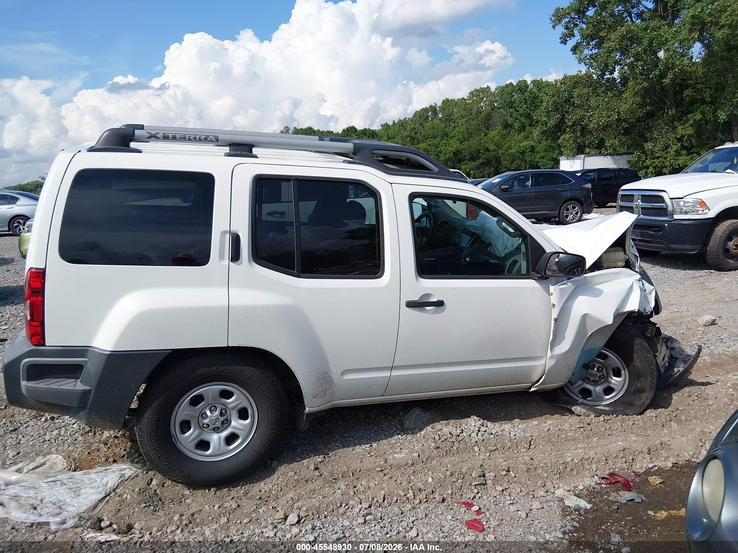 2014 Nissan Xterra S/x Белый vin: 5N1AN0NU9EN809018