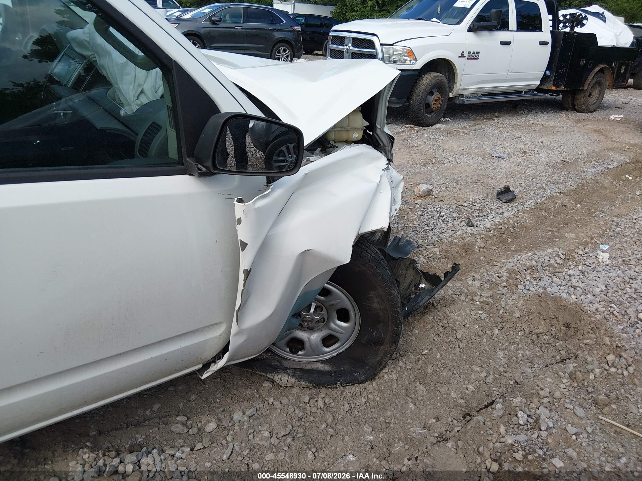 2014 Nissan Xterra S/x Белый vin: 5N1AN0NU9EN809018