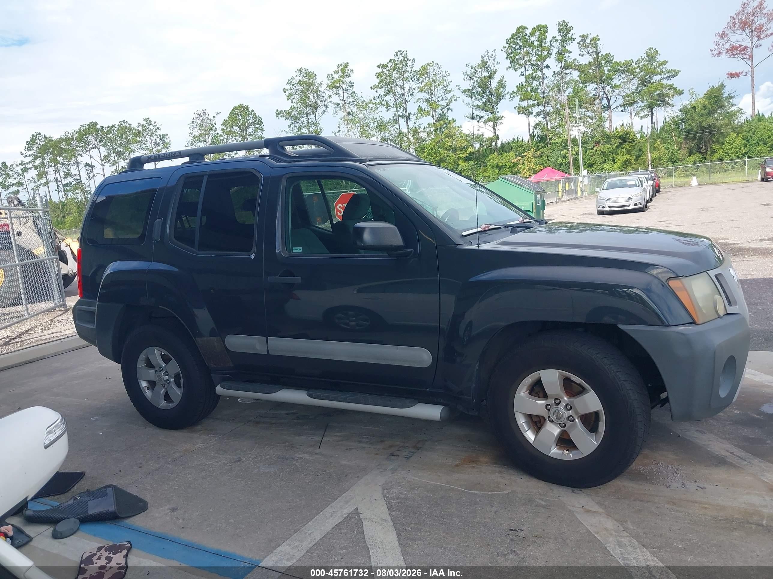 2011 Nissan Xterra S Gray vin: 5N1AN0NUXBC510001