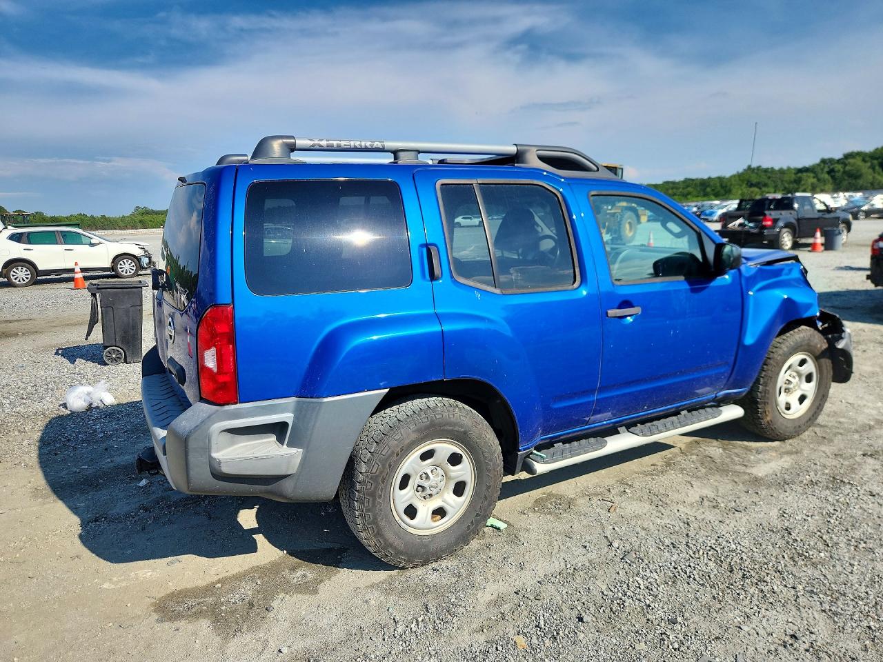 2013 Nissan Xterra X Blue vin: 5N1AN0NUXDN824464