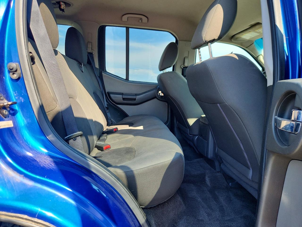 2013 Nissan Xterra X Blue vin: 5N1AN0NUXDN824464