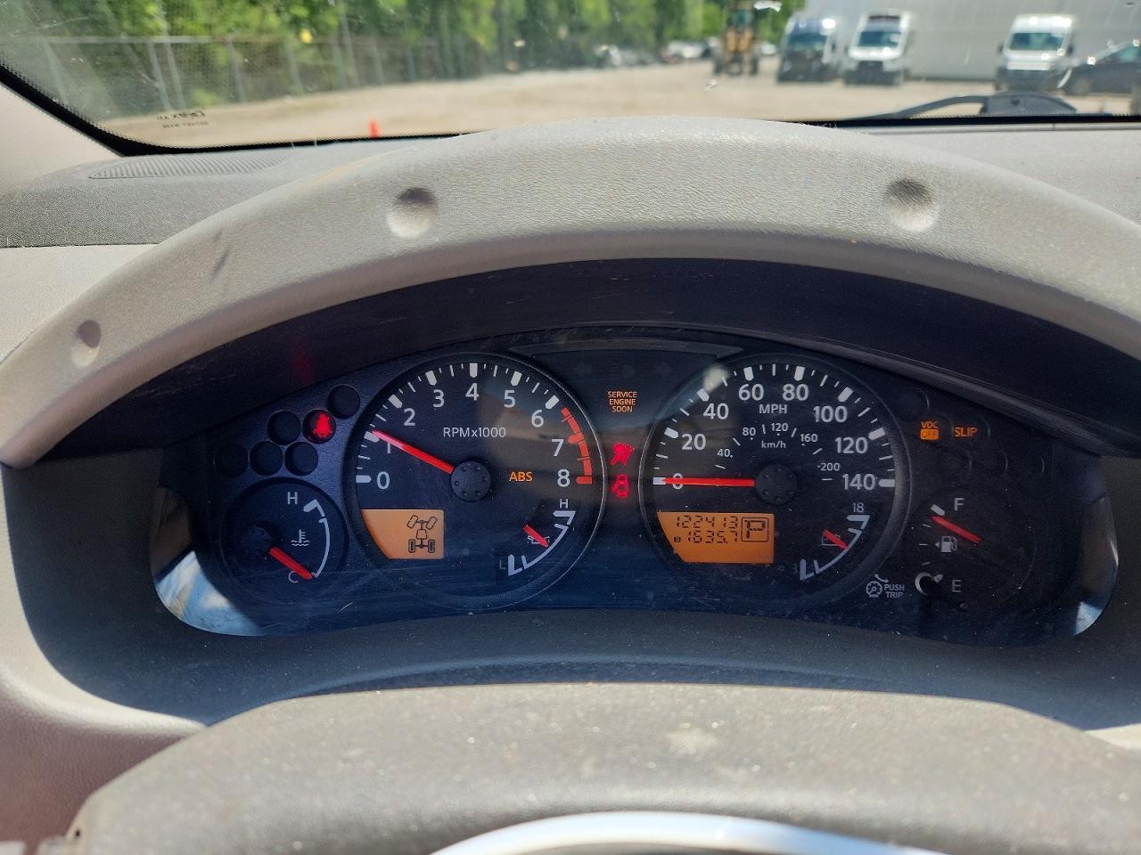 2010 Nissan Xterra X Silver vin: 5N1AN0NW0AC517930