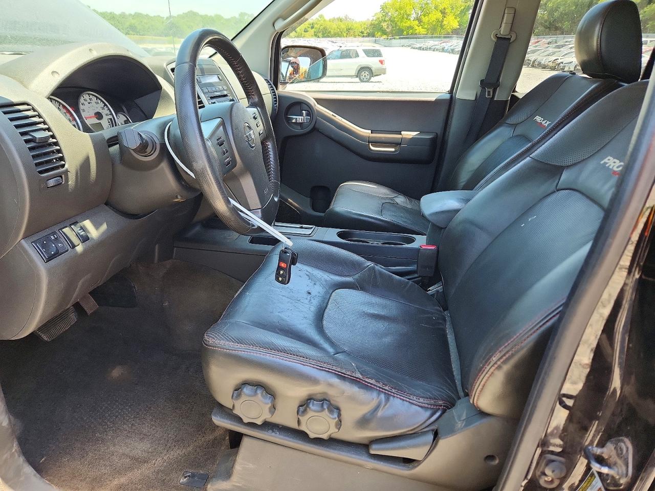 2012 Nissan Xterra X Black vin: 5N1AN0NW0CC517123