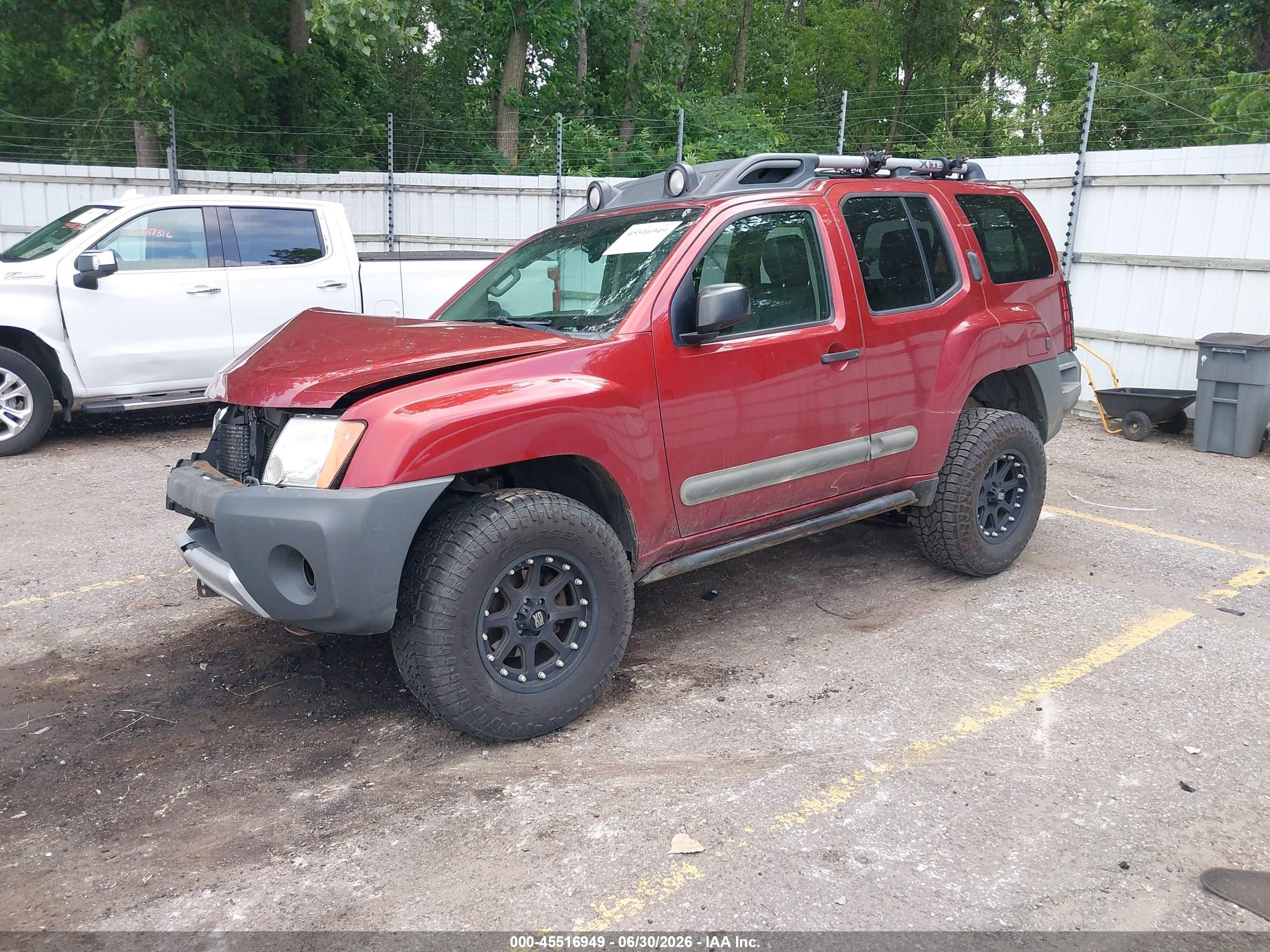 2014 Nissan Xterra Pro-4x Burgundy vin: 5N1AN0NW0EN803819