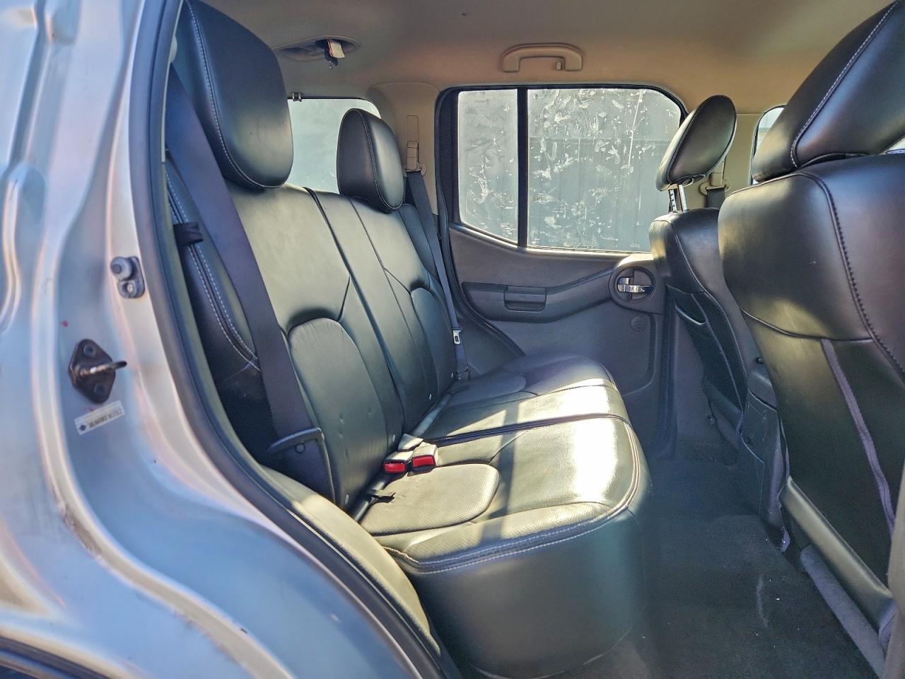 2015 Nissan Xterra X Gray vin: 5N1AN0NW0FN652613